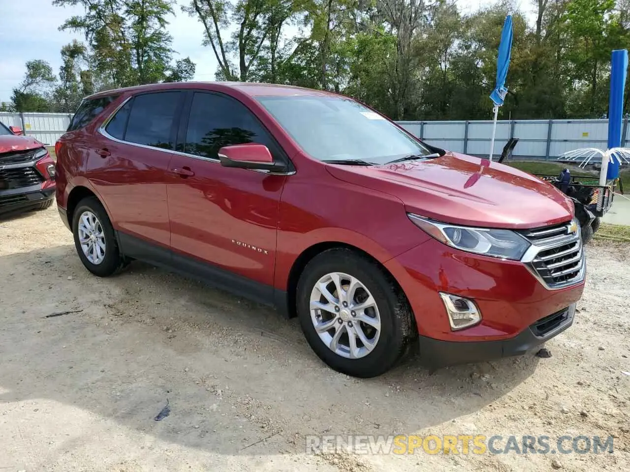 4 Photograph of a damaged car 3GNAXKEV2KS531736 CHEVROLET EQUINOX 2019