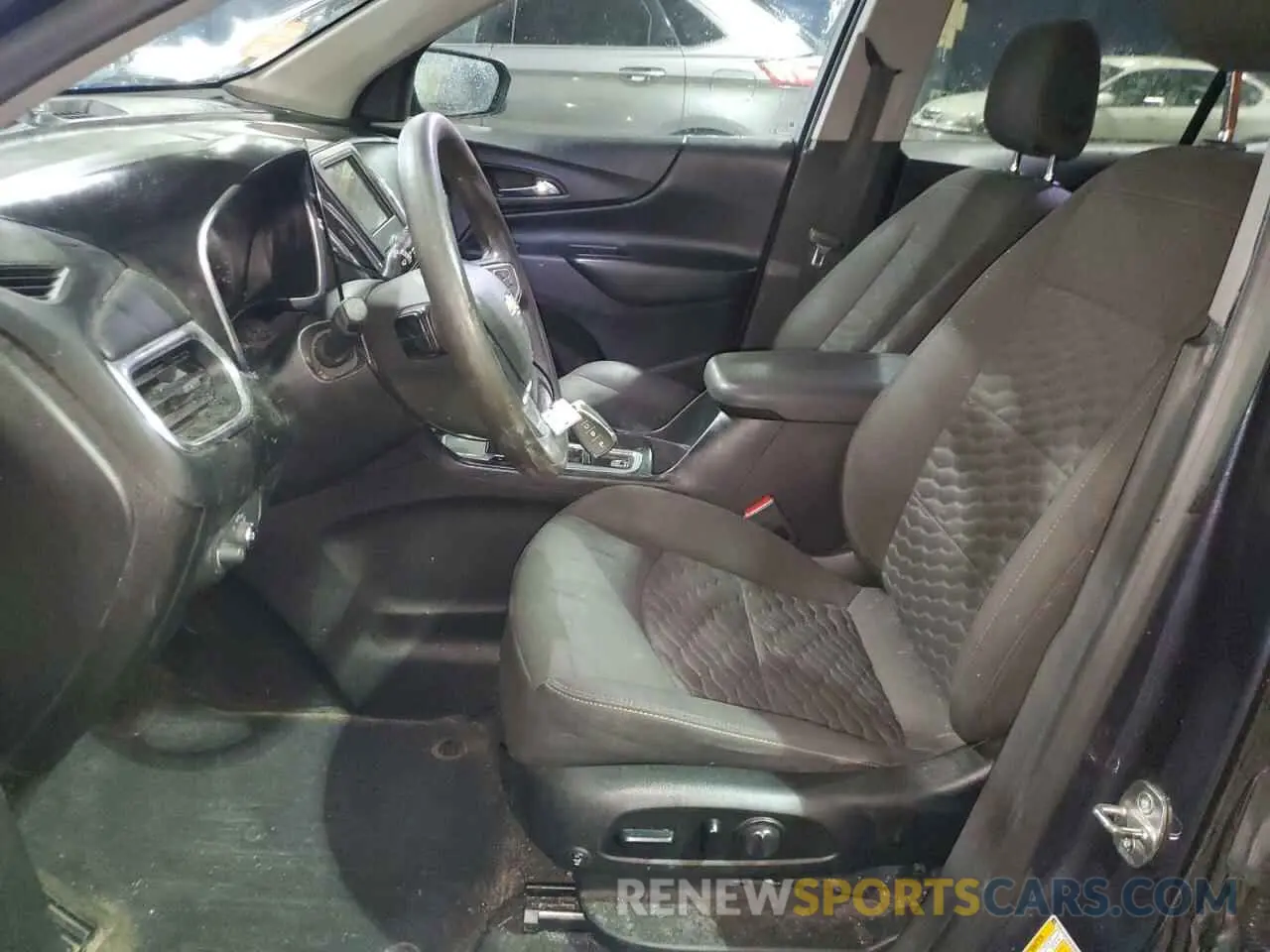 7 Photograph of a damaged car 3GNAXKEV2KS539853 CHEVROLET EQUINOX 2019