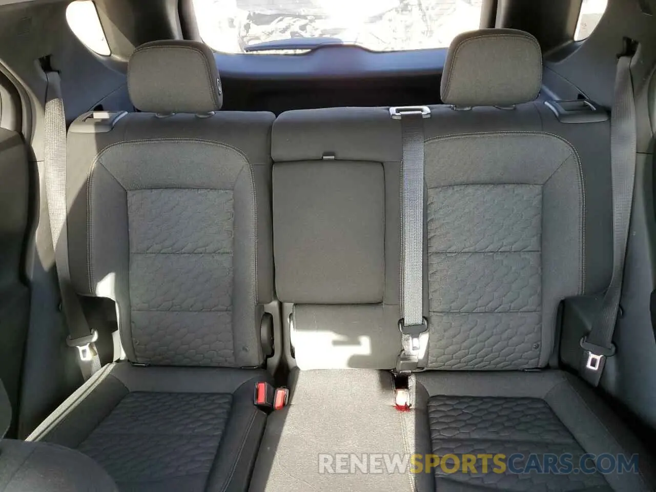 10 Photograph of a damaged car 3GNAXKEV2KS542459 CHEVROLET EQUINOX 2019