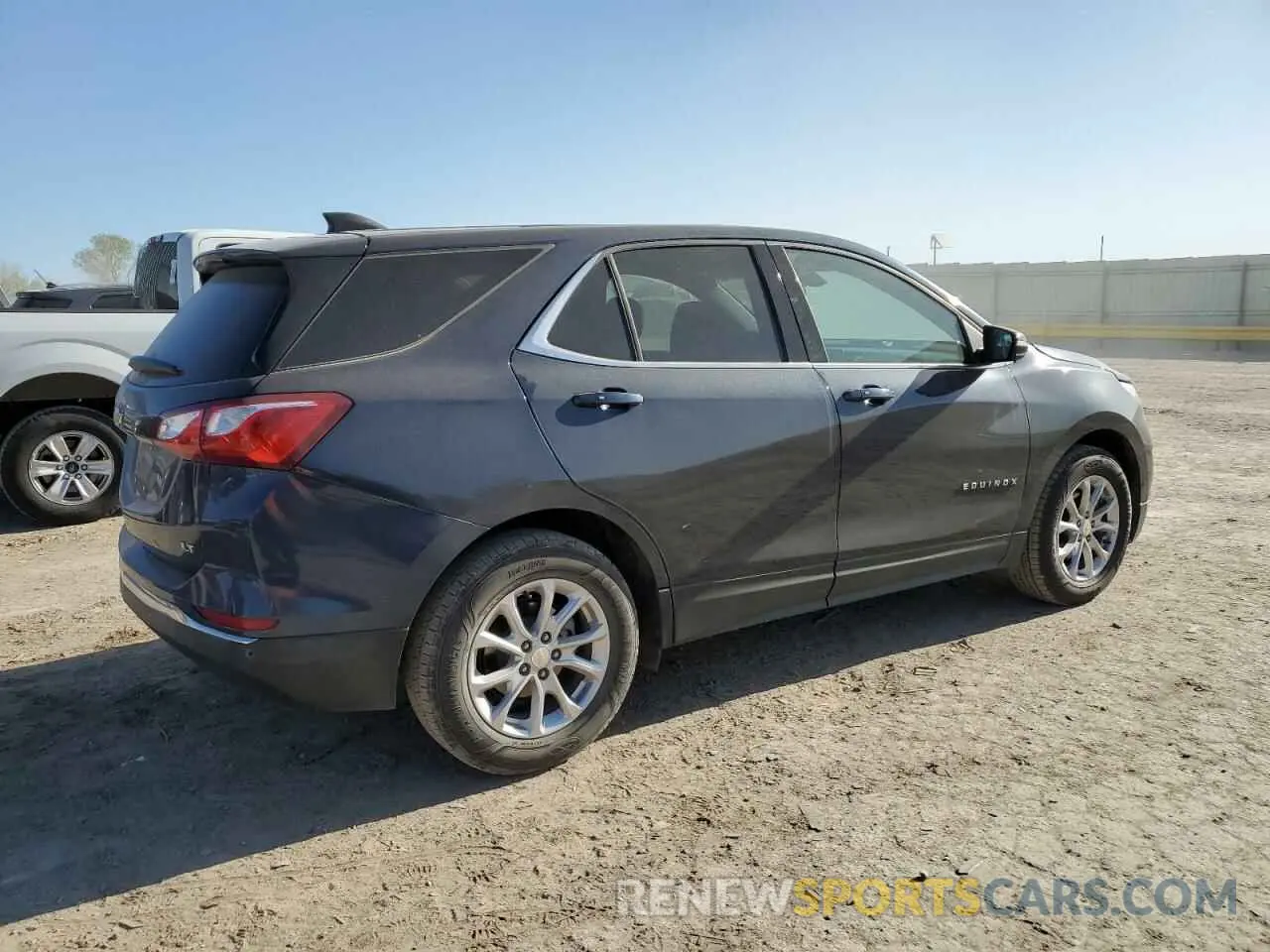 3 Photograph of a damaged car 3GNAXKEV2KS542459 CHEVROLET EQUINOX 2019