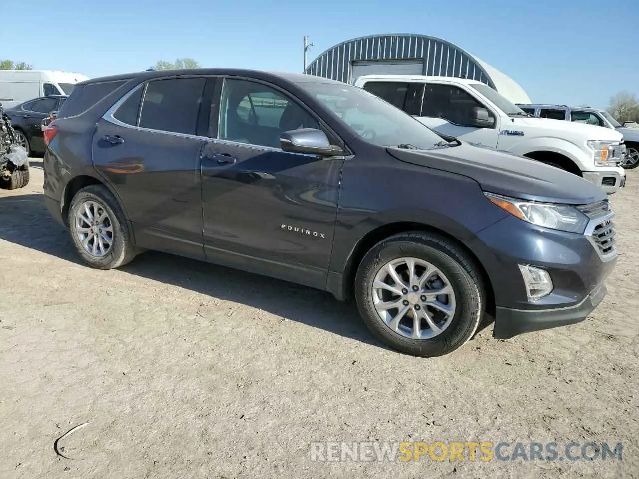 4 Photograph of a damaged car 3GNAXKEV2KS542459 CHEVROLET EQUINOX 2019