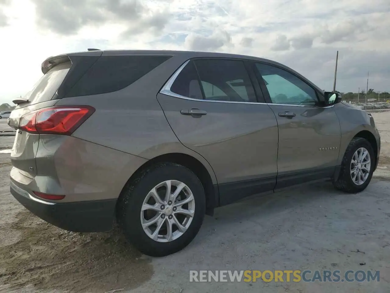 3 Photograph of a damaged car 3GNAXKEV2KS549329 CHEVROLET EQUINOX 2019