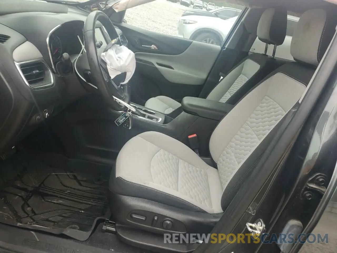7 Photograph of a damaged car 3GNAXKEV2KS621453 CHEVROLET EQUINOX 2019