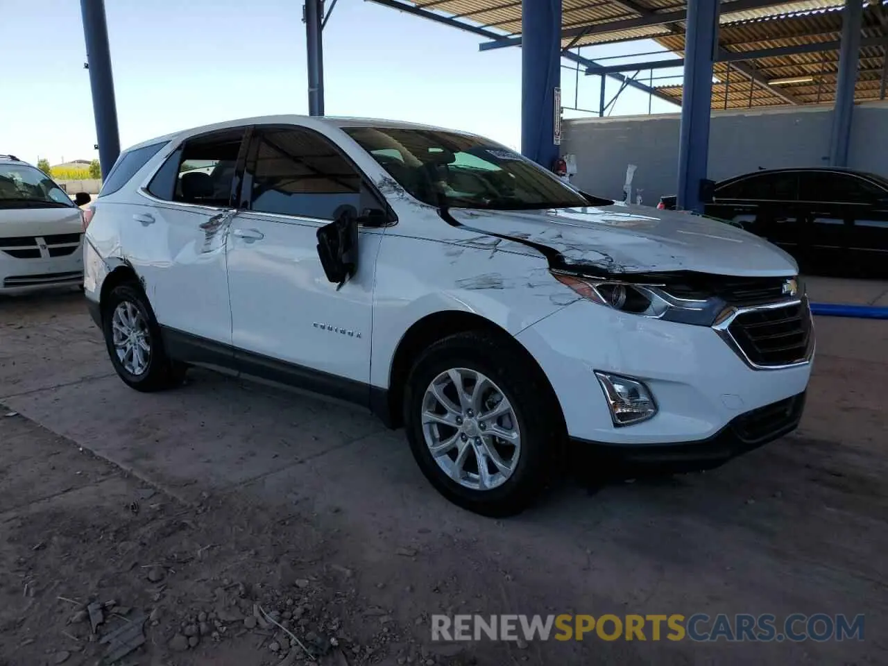 4 Photograph of a damaged car 3GNAXKEV2KS640584 CHEVROLET EQUINOX 2019