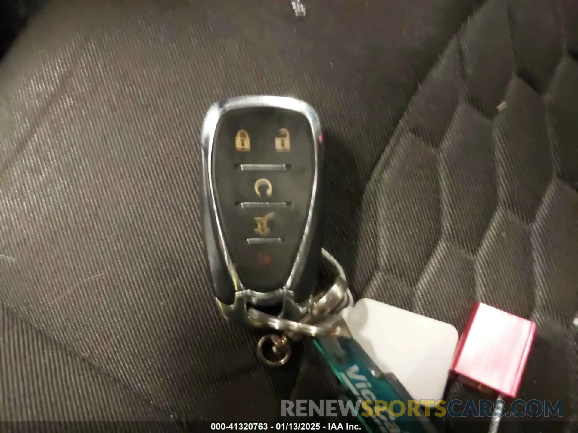11 Photograph of a damaged car 3GNAXKEV3KL106133 CHEVROLET EQUINOX 2019