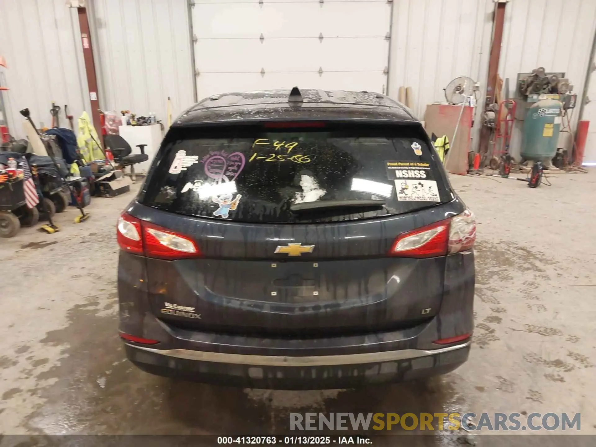 16 Photograph of a damaged car 3GNAXKEV3KL106133 CHEVROLET EQUINOX 2019