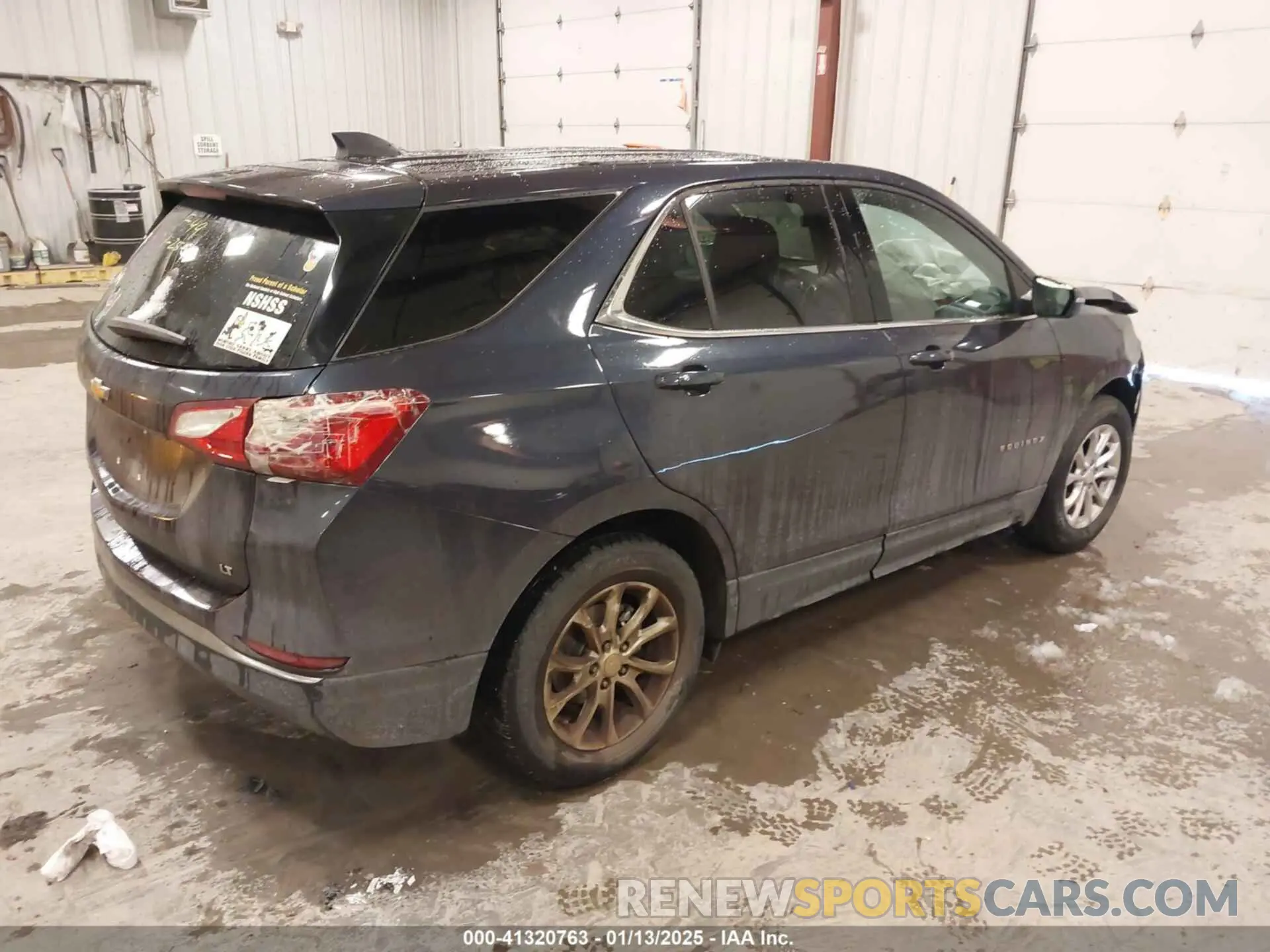 4 Photograph of a damaged car 3GNAXKEV3KL106133 CHEVROLET EQUINOX 2019