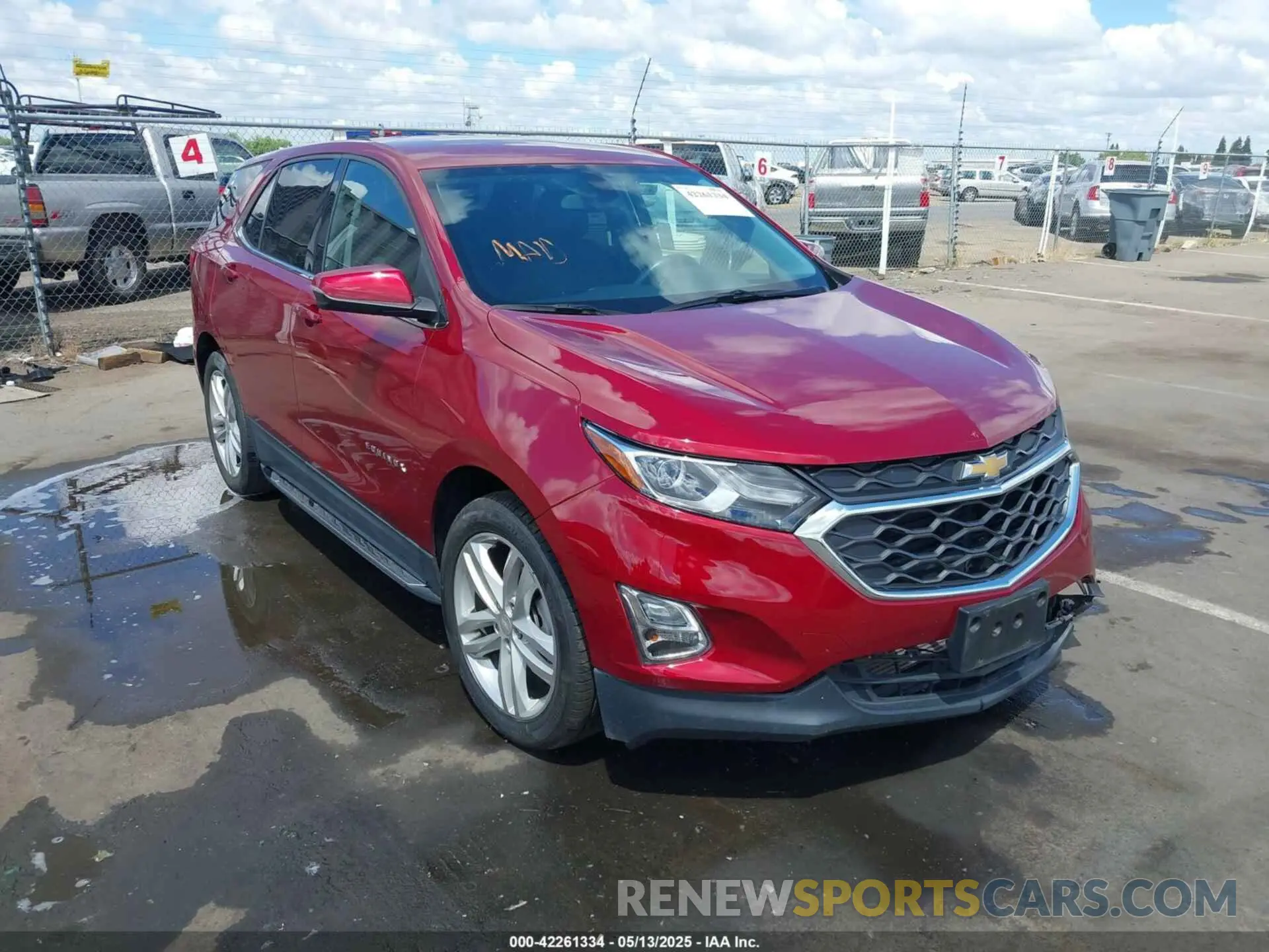 1 Photograph of a damaged car 3GNAXKEV3KL168938 CHEVROLET EQUINOX 2019