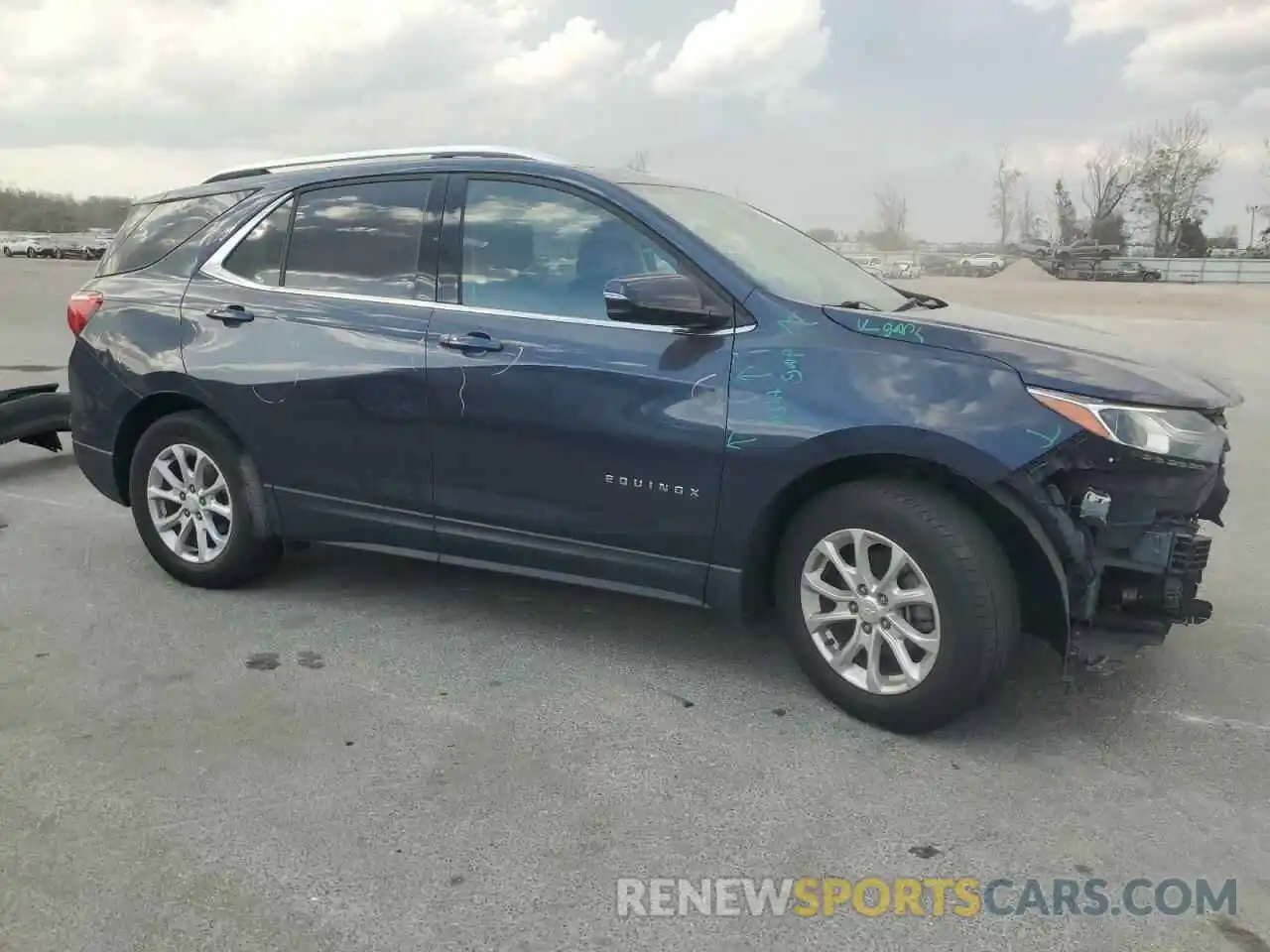 4 Photograph of a damaged car 3GNAXKEV3KS505355 CHEVROLET EQUINOX 2019