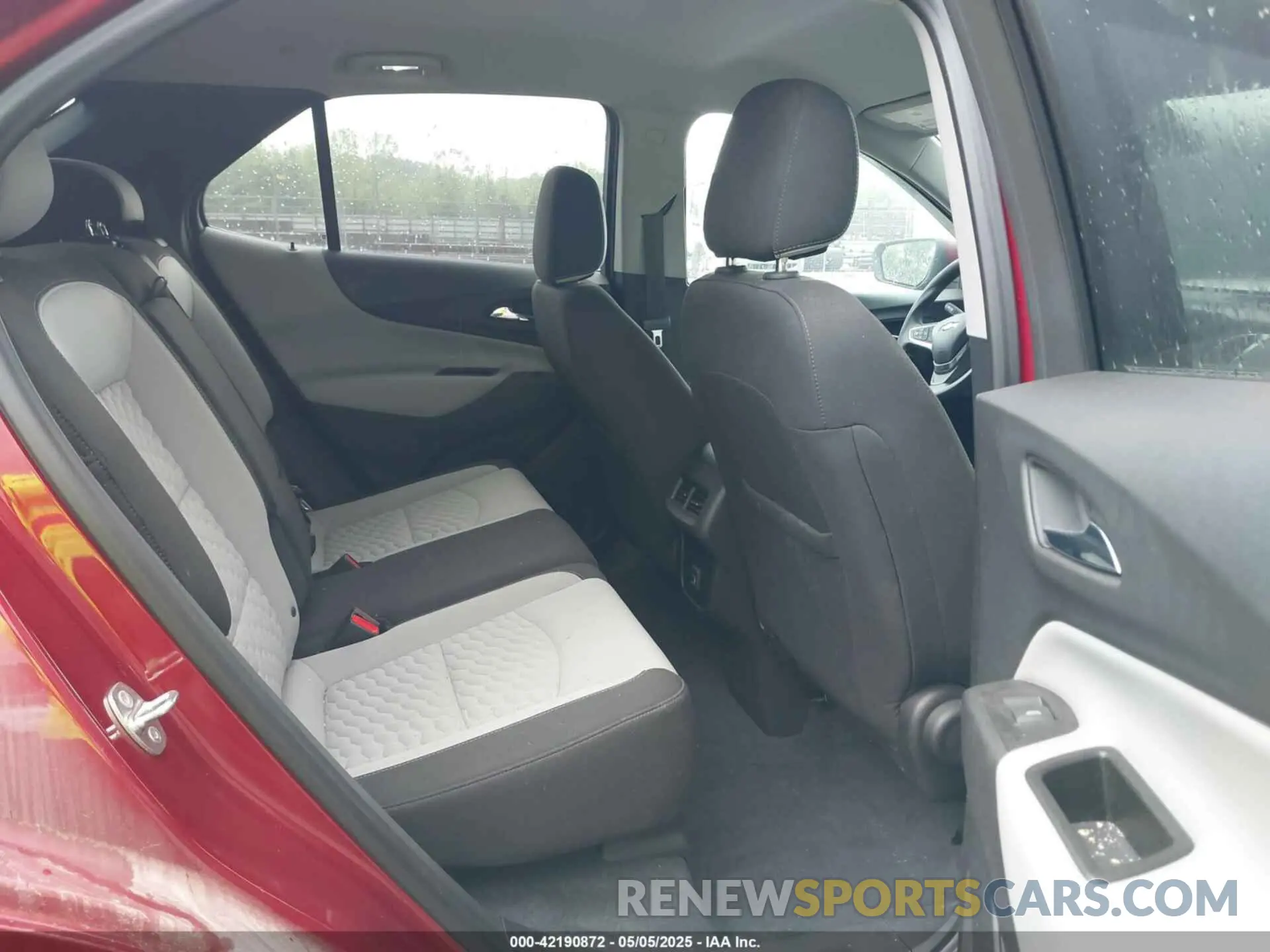 8 Photograph of a damaged car 3GNAXKEV3KS506375 CHEVROLET EQUINOX 2019