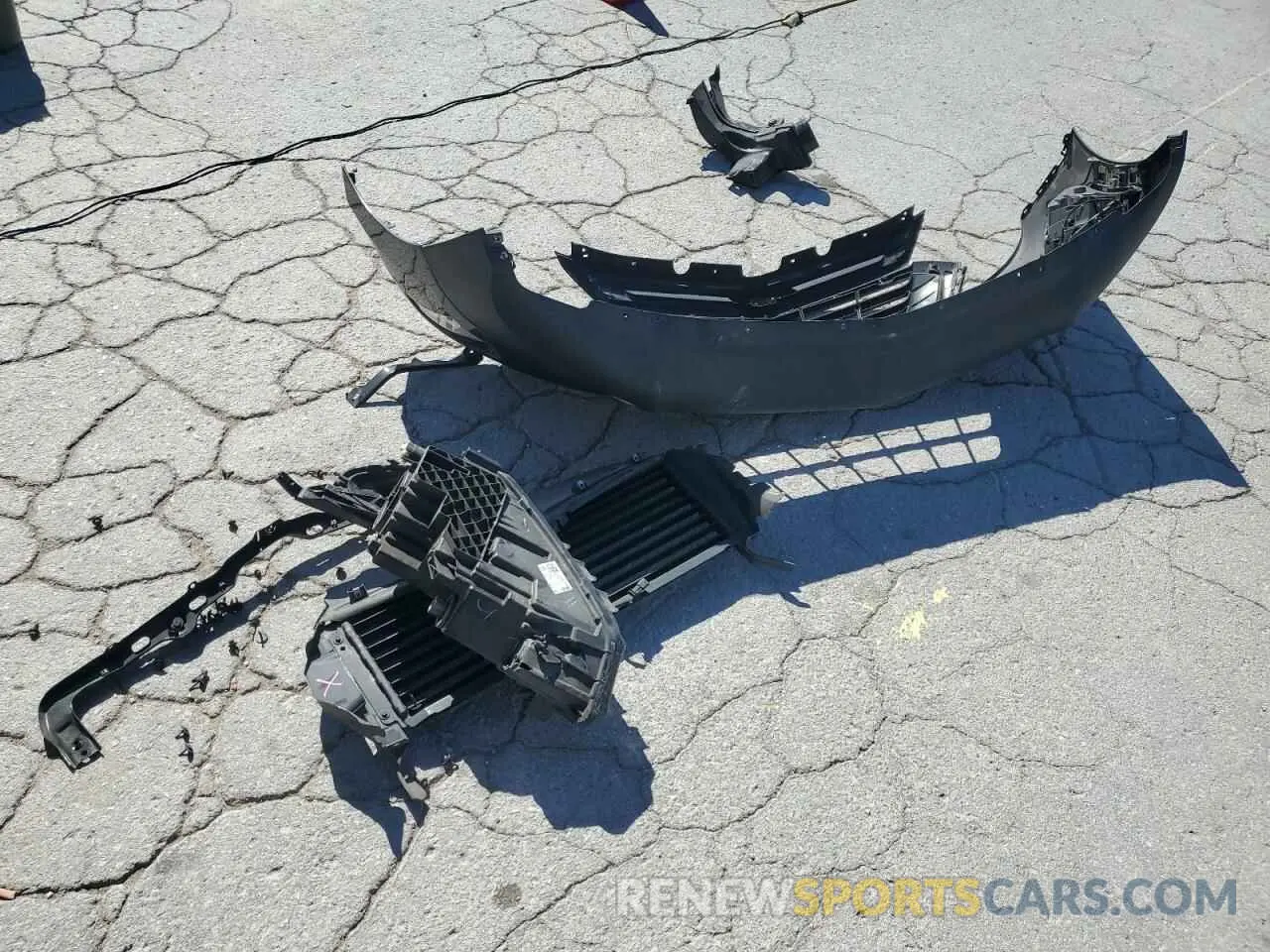 13 Photograph of a damaged car 3GNAXKEV3KS506425 CHEVROLET EQUINOX 2019