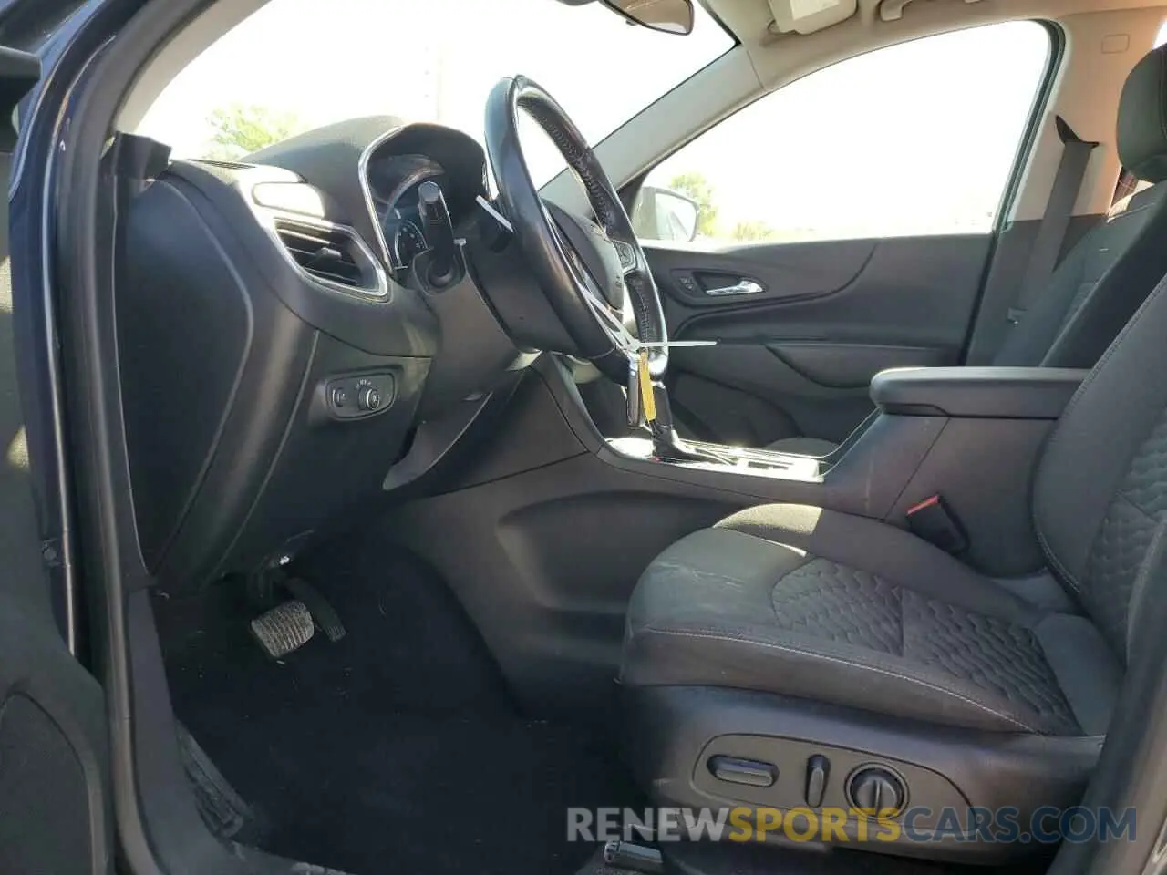 7 Photograph of a damaged car 3GNAXKEV3KS506425 CHEVROLET EQUINOX 2019