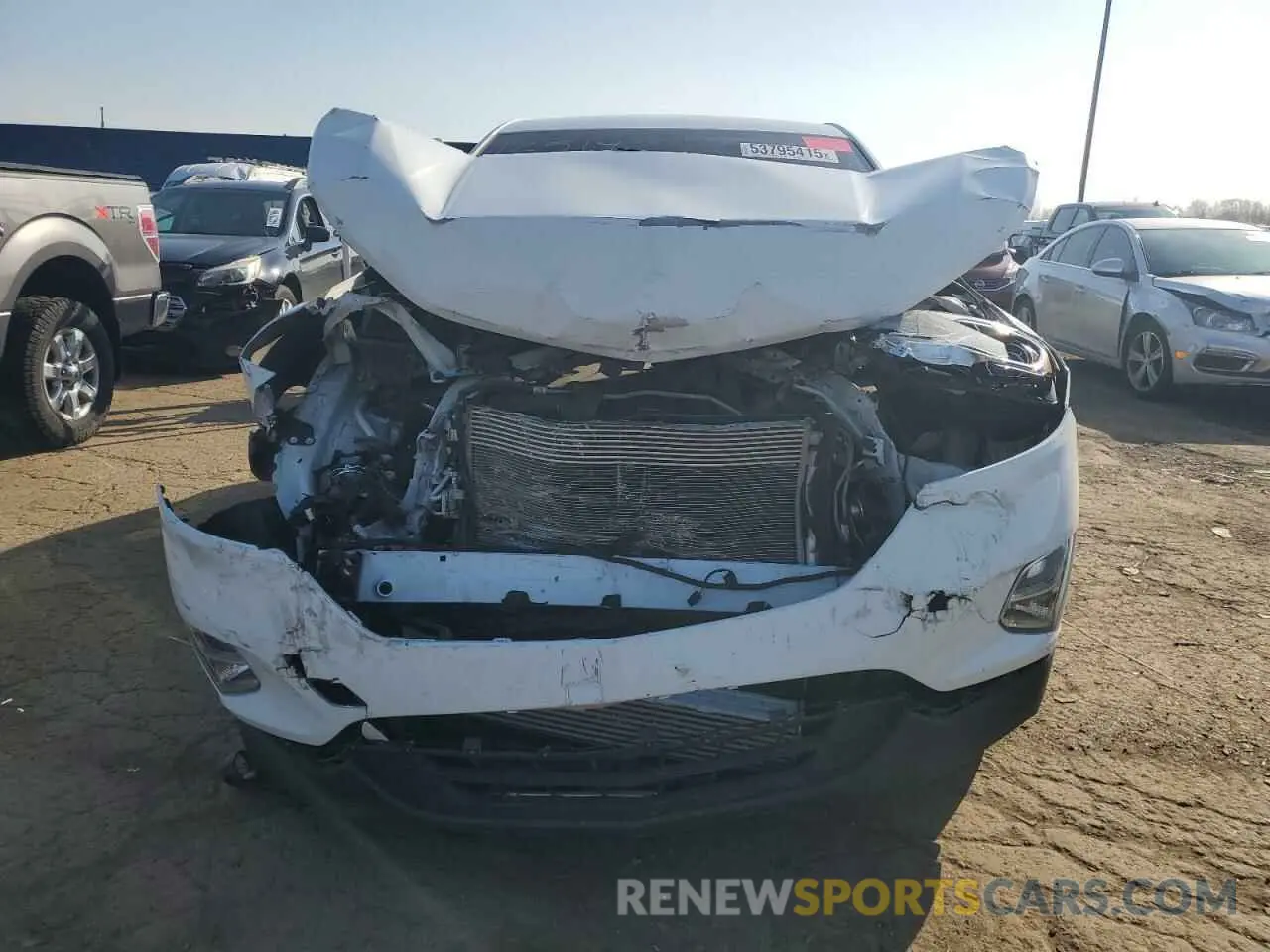 5 Photograph of a damaged car 3GNAXKEV3KS506960 CHEVROLET EQUINOX 2019