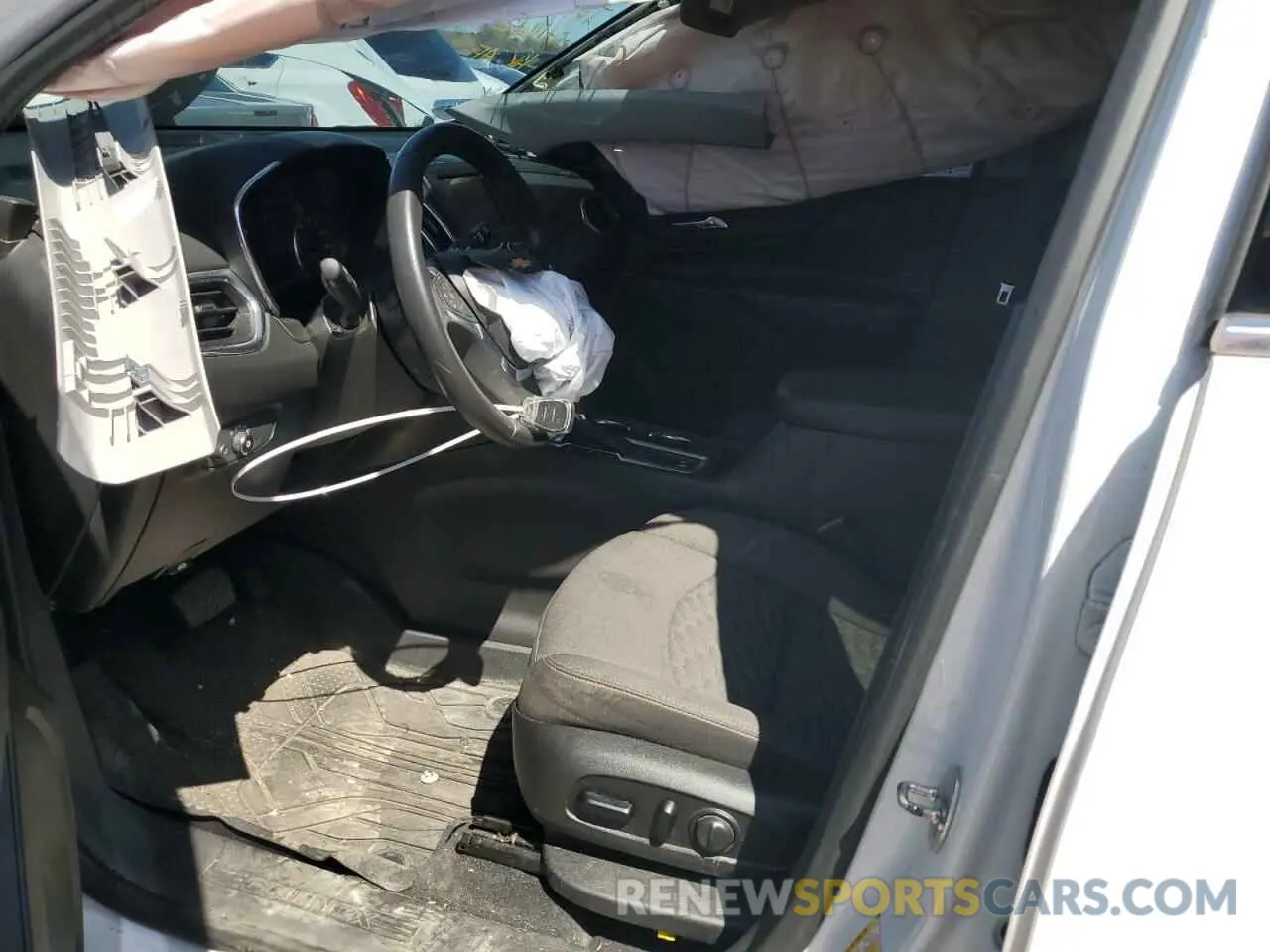 7 Photograph of a damaged car 3GNAXKEV3KS506960 CHEVROLET EQUINOX 2019