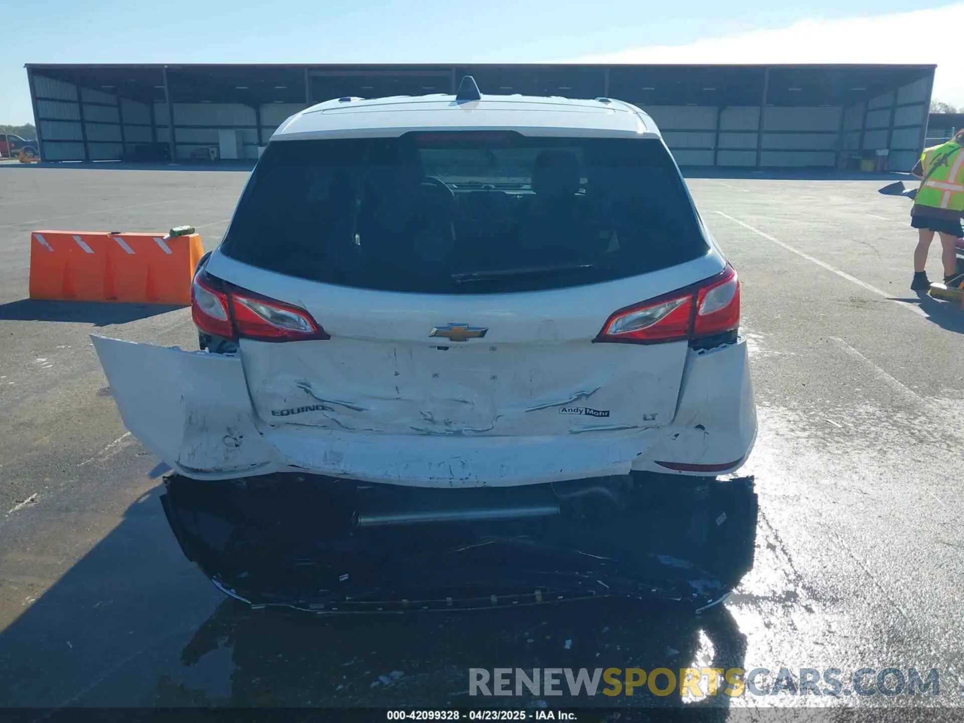 16 Photograph of a damaged car 3GNAXKEV3KS518400 CHEVROLET EQUINOX 2019