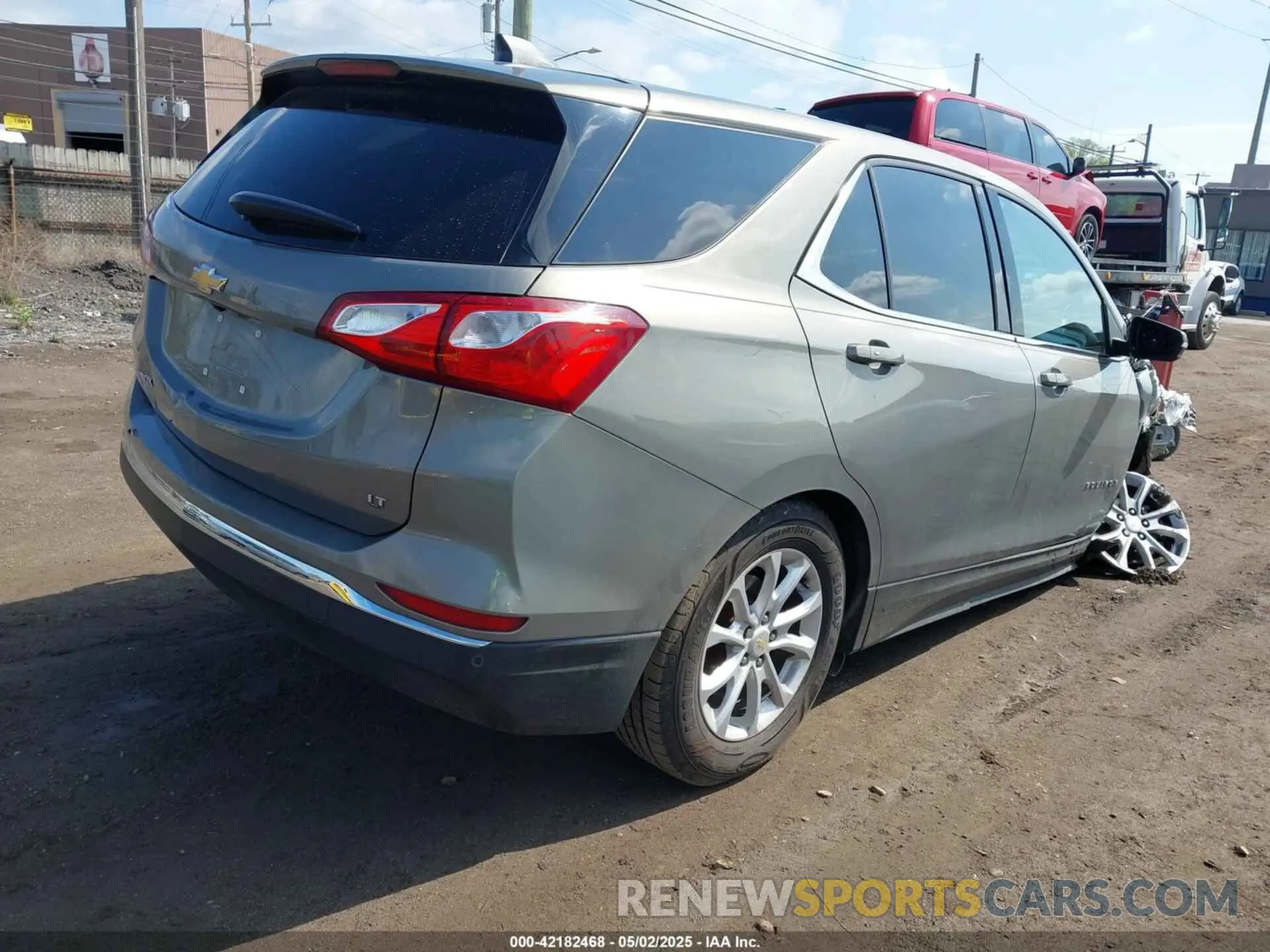 4 Photograph of a damaged car 3GNAXKEV3KS547069 CHEVROLET EQUINOX 2019