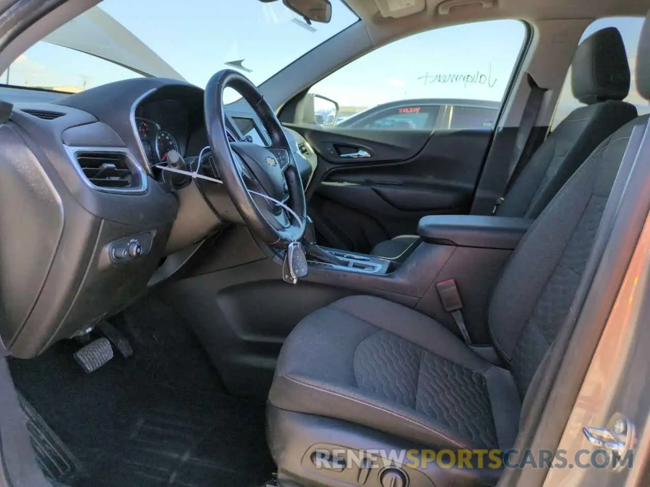 7 Photograph of a damaged car 3GNAXKEV3KS586051 CHEVROLET EQUINOX 2019