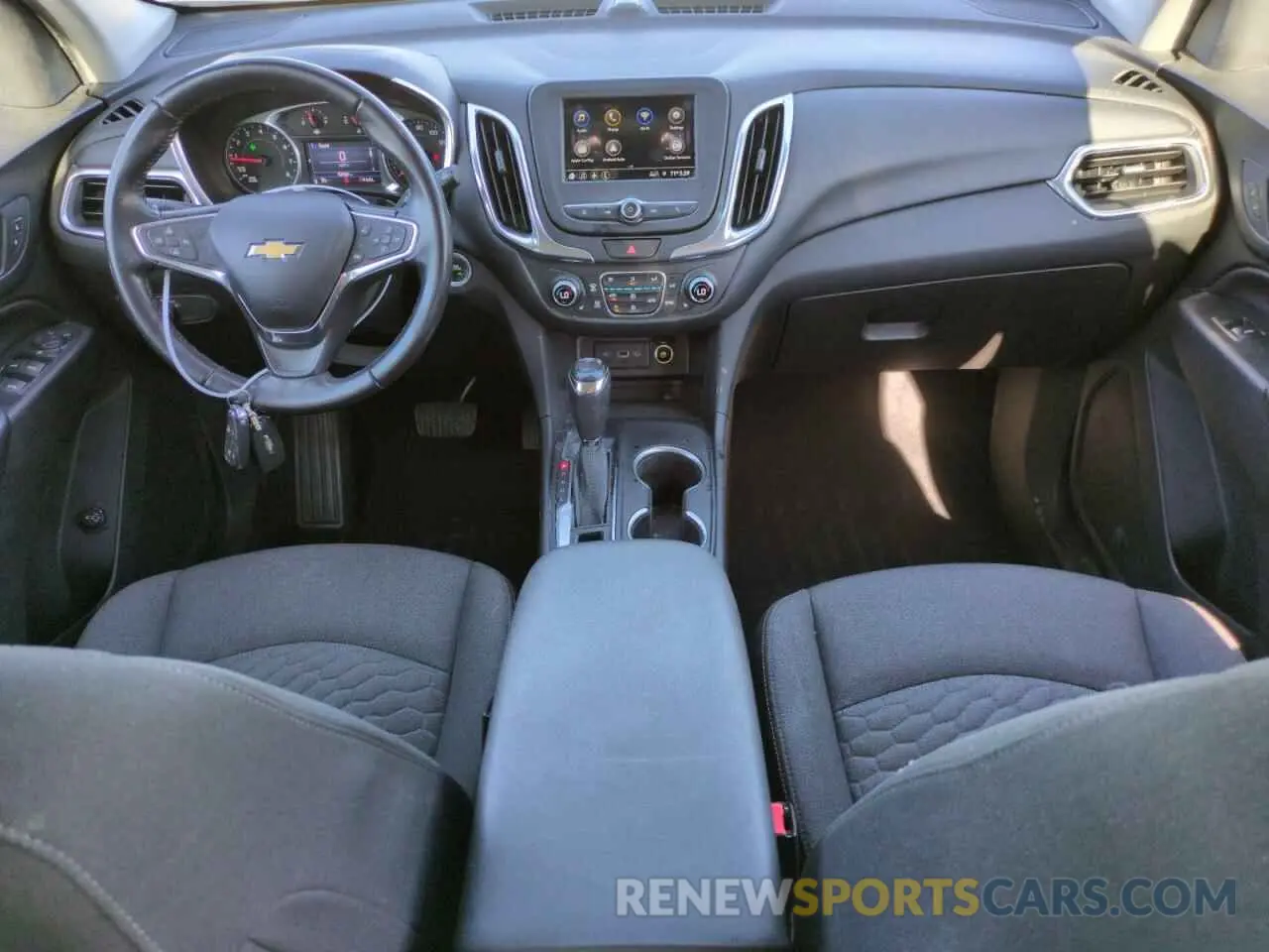 8 Photograph of a damaged car 3GNAXKEV3KS586051 CHEVROLET EQUINOX 2019