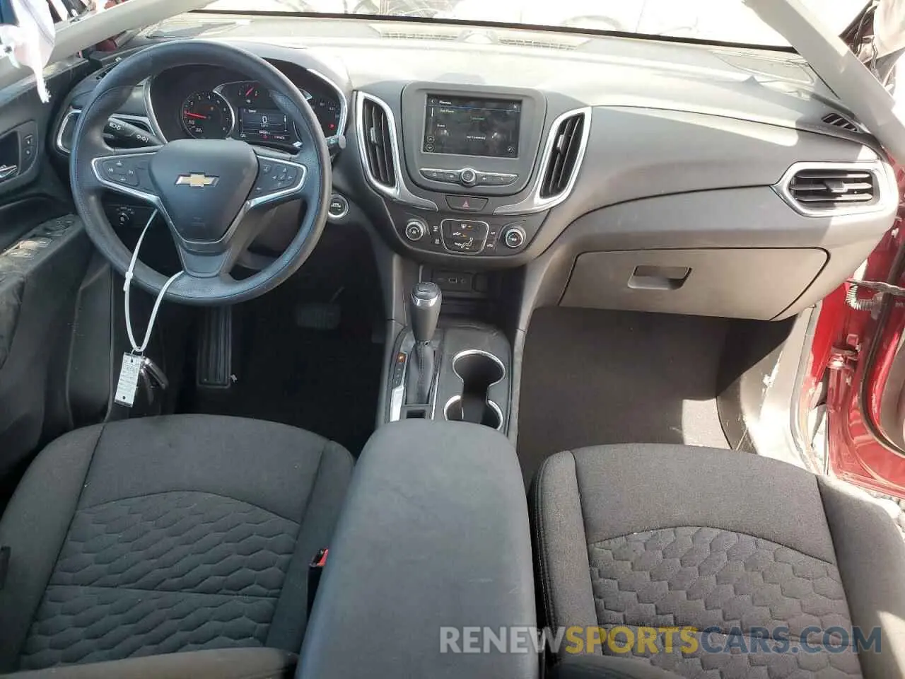 8 Photograph of a damaged car 3GNAXKEV3KS676560 CHEVROLET EQUINOX 2019