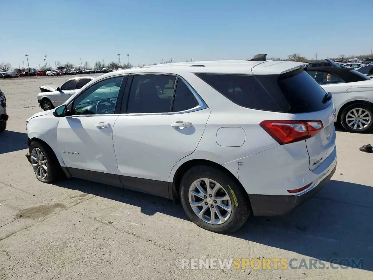 2 Photograph of a damaged car 3GNAXKEV4KL123250 CHEVROLET EQUINOX 2019