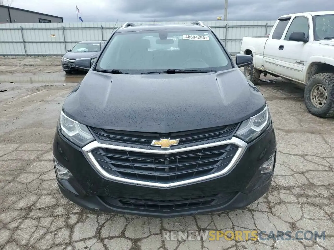 5 Photograph of a damaged car 3GNAXKEV4KL155373 CHEVROLET EQUINOX 2019