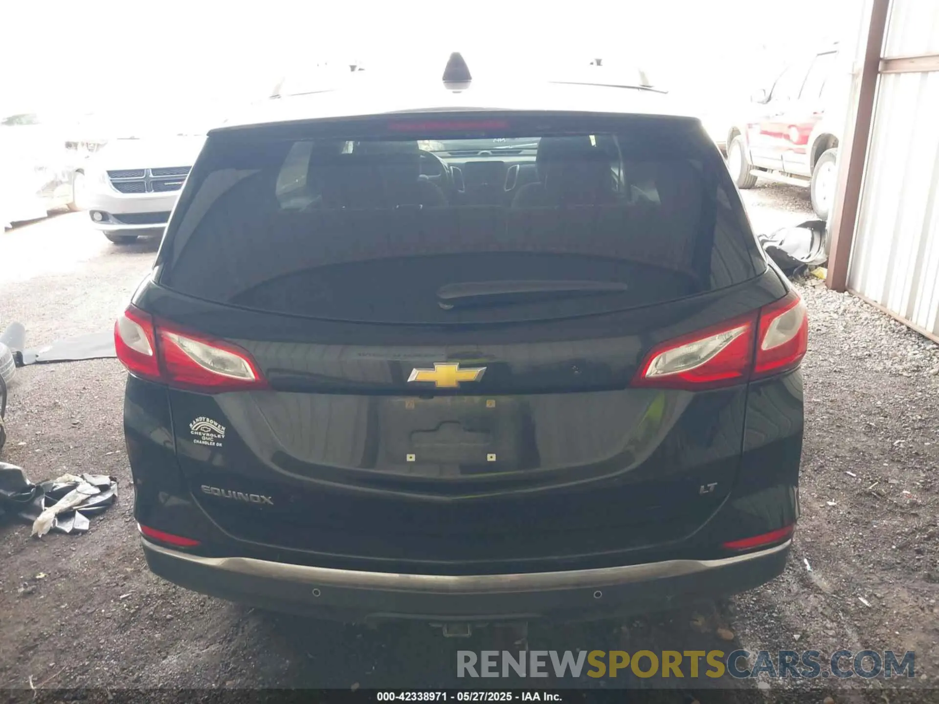 16 Photograph of a damaged car 3GNAXKEV4KL285458 CHEVROLET EQUINOX 2019