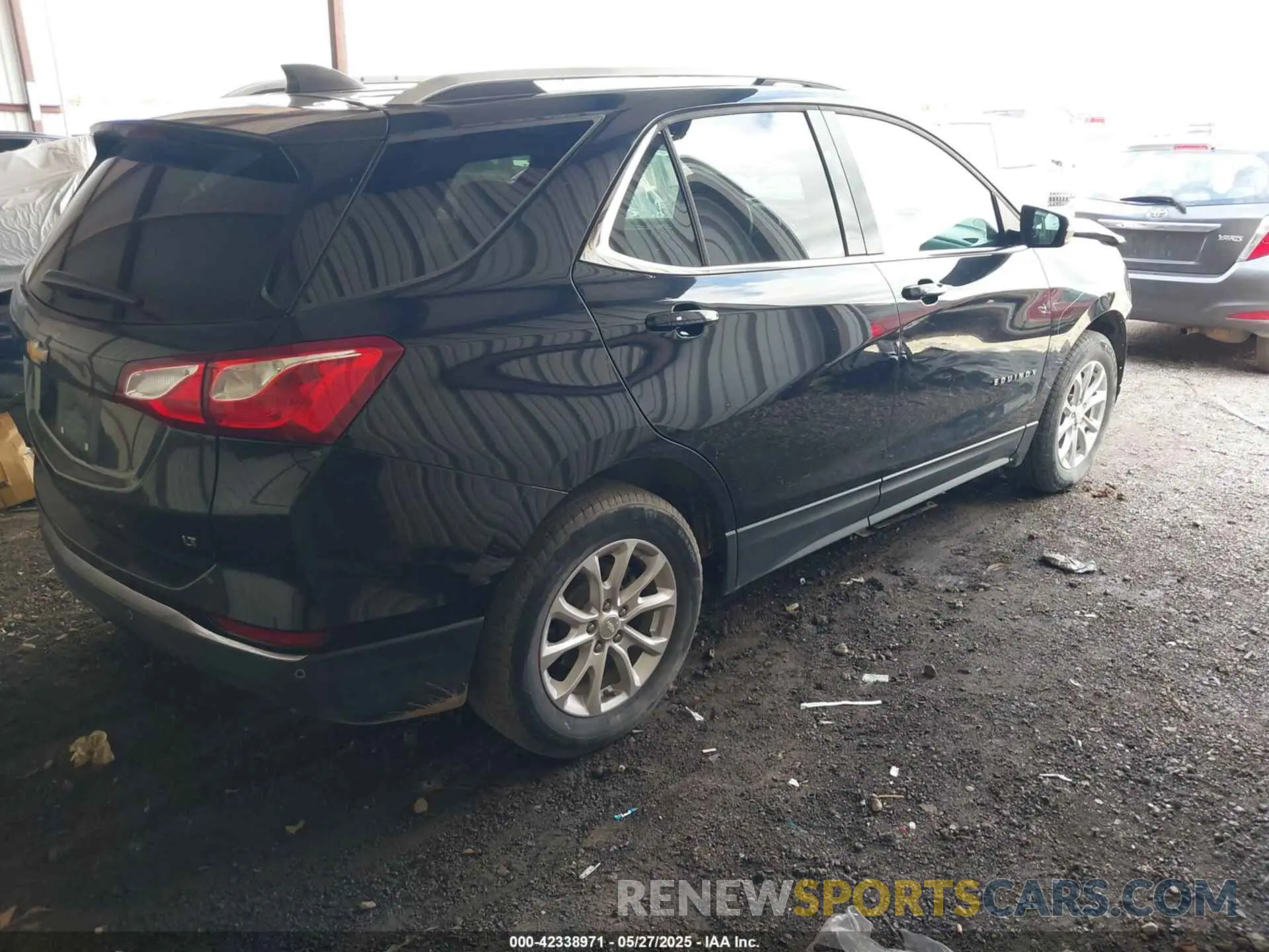 4 Photograph of a damaged car 3GNAXKEV4KL285458 CHEVROLET EQUINOX 2019