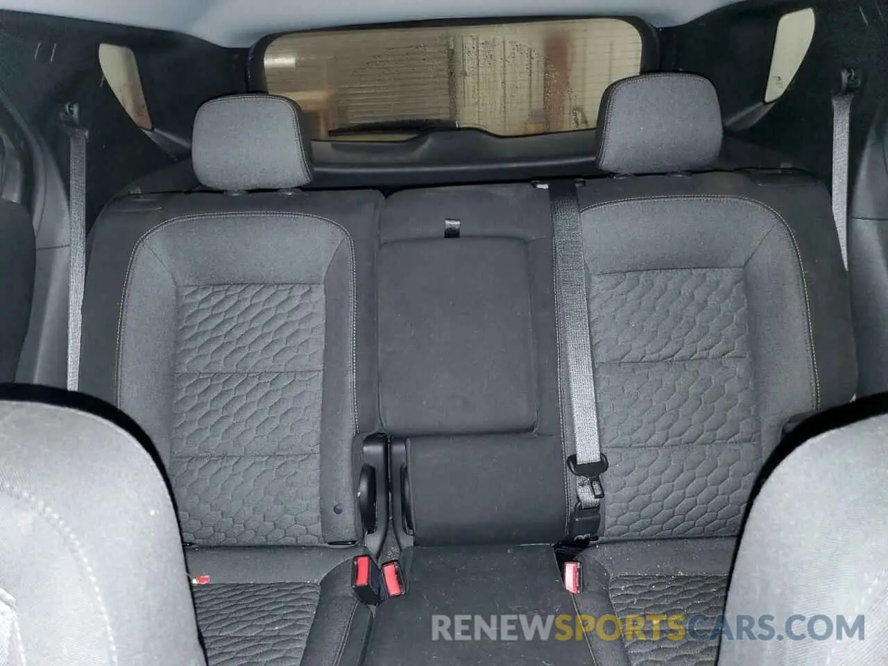 10 Photograph of a damaged car 3GNAXKEV4KS507616 CHEVROLET EQUINOX 2019