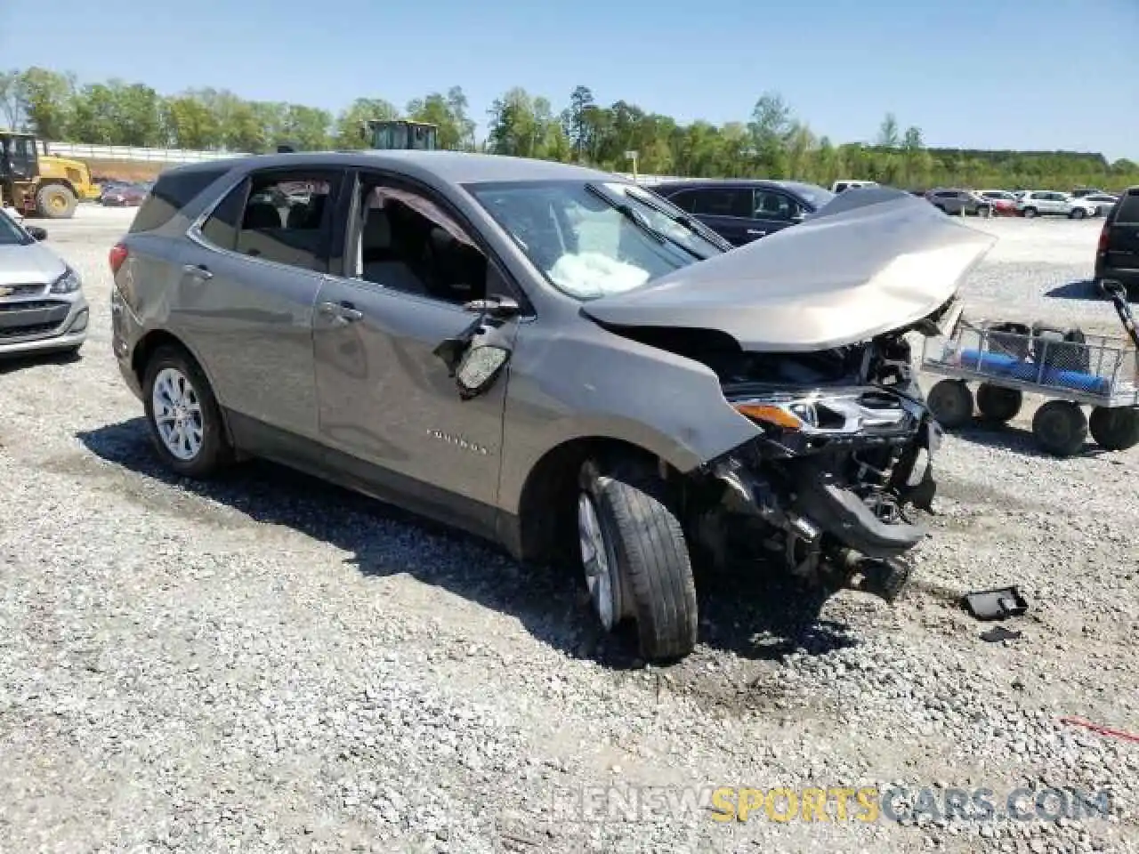 4 Photograph of a damaged car 3GNAXKEV4KS553141 CHEVROLET EQUINOX 2019