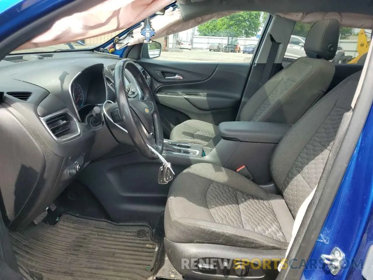 7 Photograph of a damaged car 3GNAXKEV4KS627853 CHEVROLET EQUINOX 2019