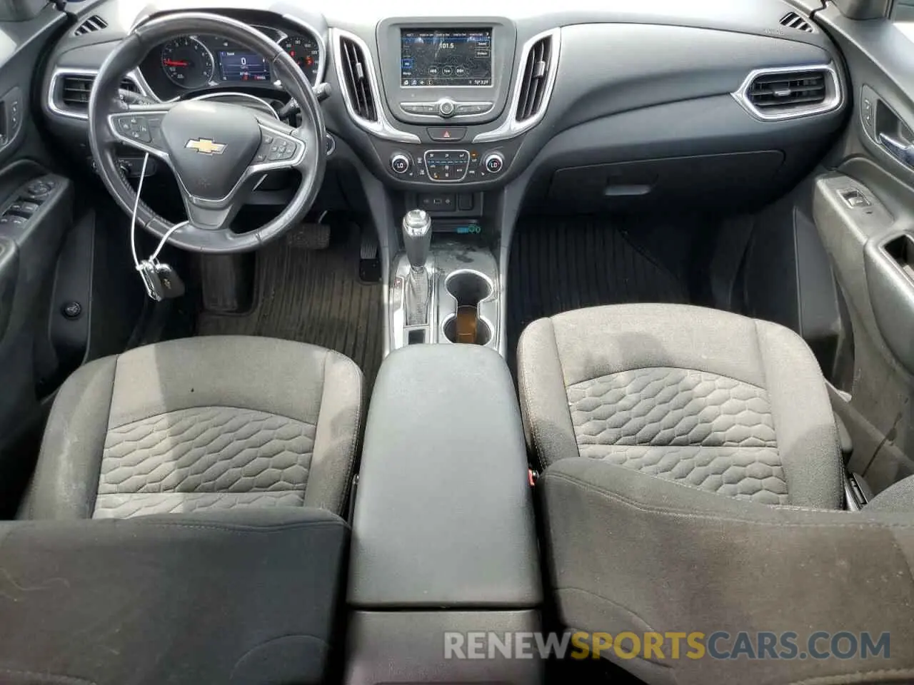 8 Photograph of a damaged car 3GNAXKEV4KS627853 CHEVROLET EQUINOX 2019
