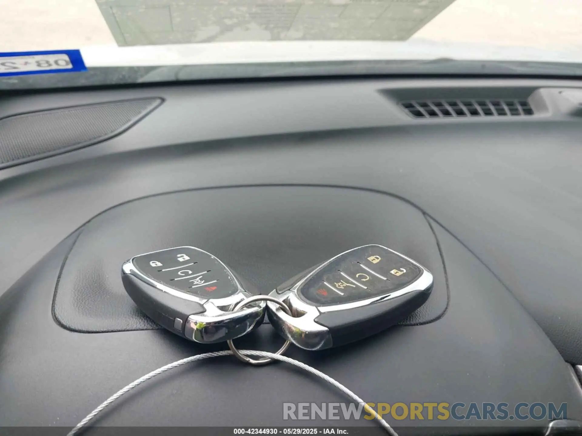 11 Photograph of a damaged car 3GNAXKEV4KS657094 CHEVROLET EQUINOX 2019