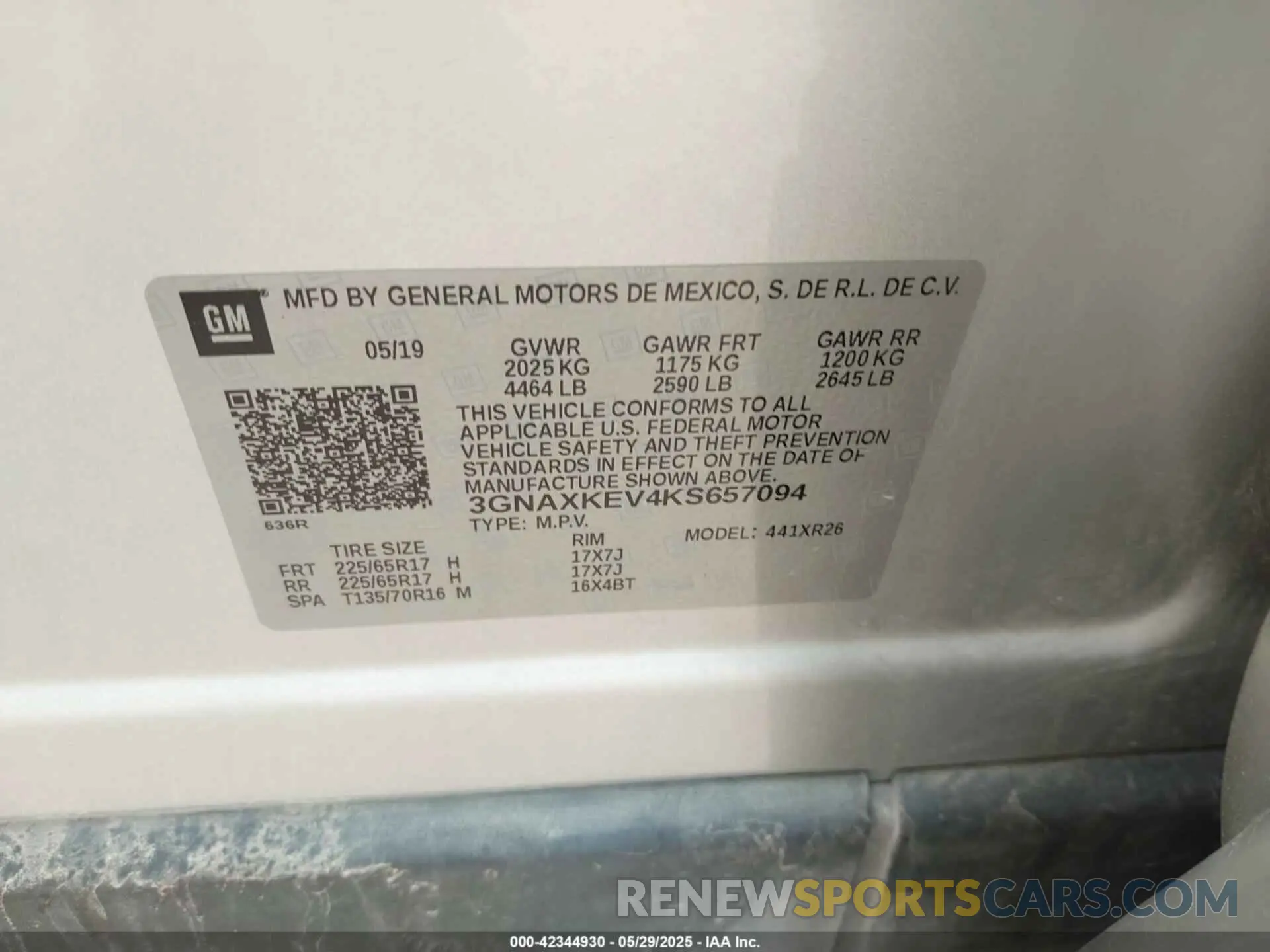 9 Photograph of a damaged car 3GNAXKEV4KS657094 CHEVROLET EQUINOX 2019