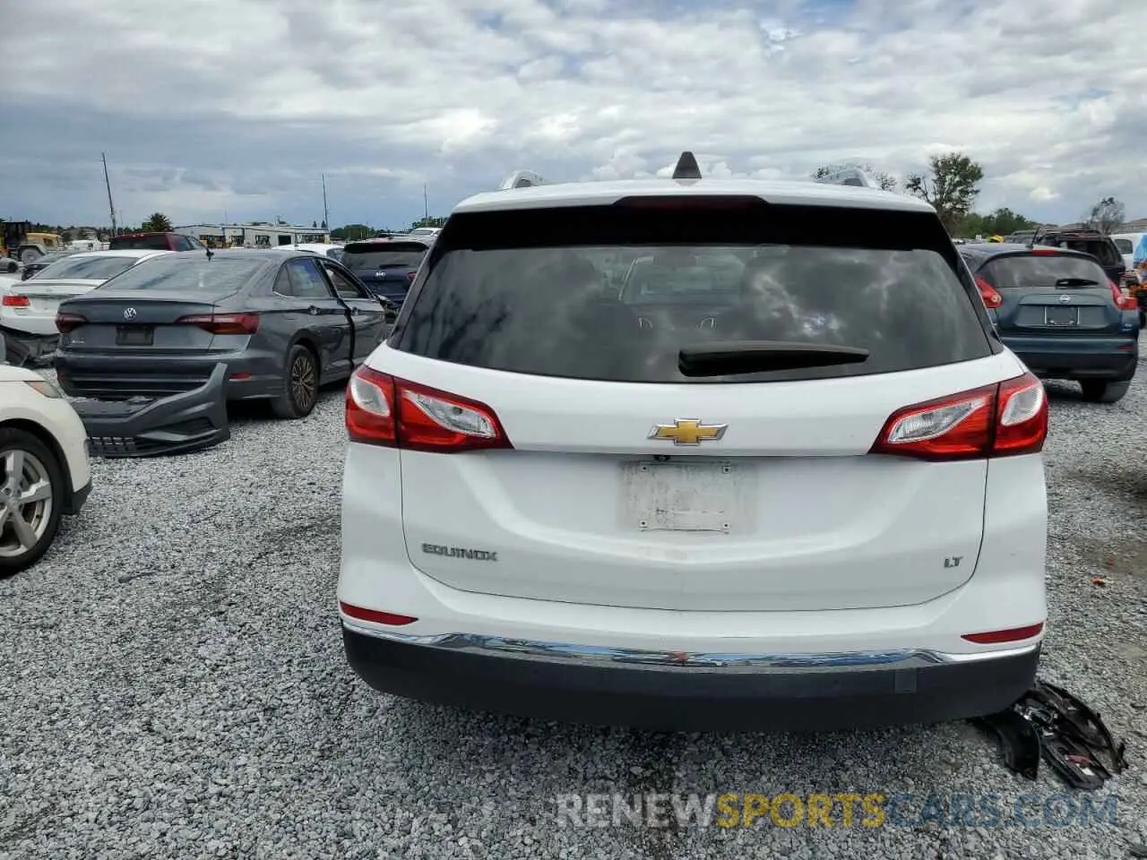 6 Photograph of a damaged car 3GNAXKEV5KL162154 CHEVROLET EQUINOX 2019