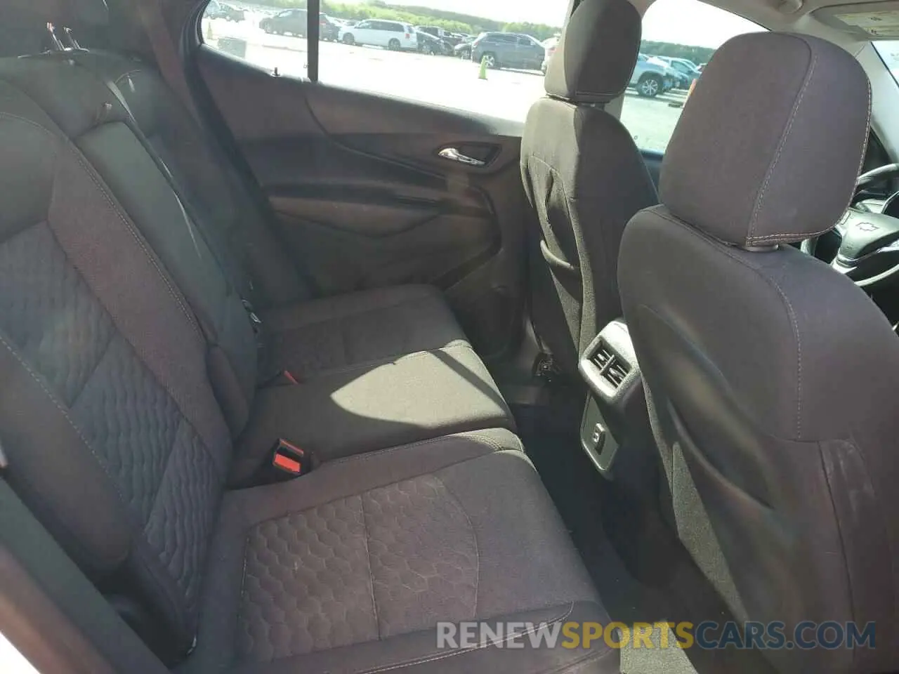 11 Photograph of a damaged car 3GNAXKEV5KS514848 CHEVROLET EQUINOX 2019