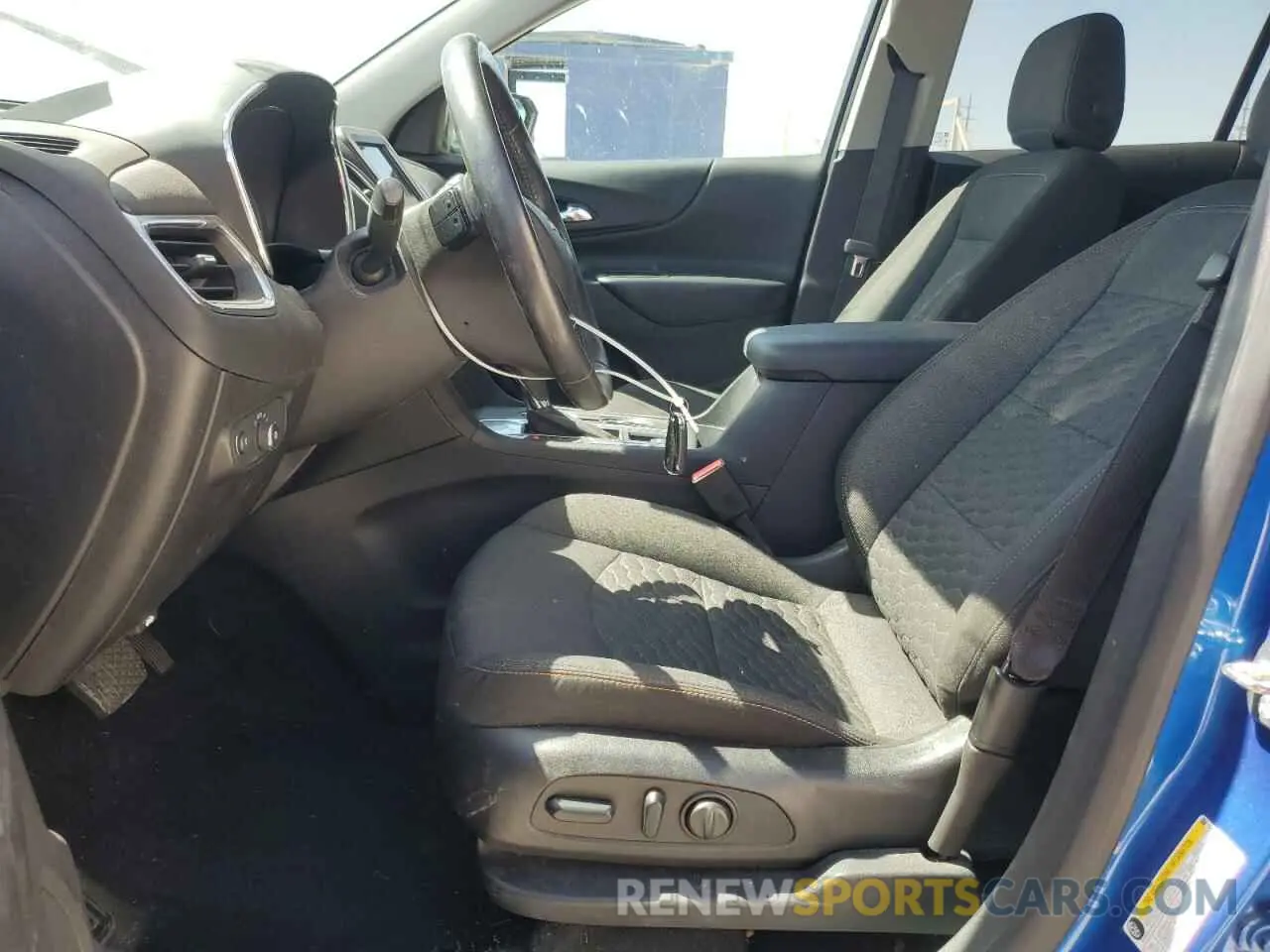 7 Photograph of a damaged car 3GNAXKEV5KS524506 CHEVROLET EQUINOX 2019
