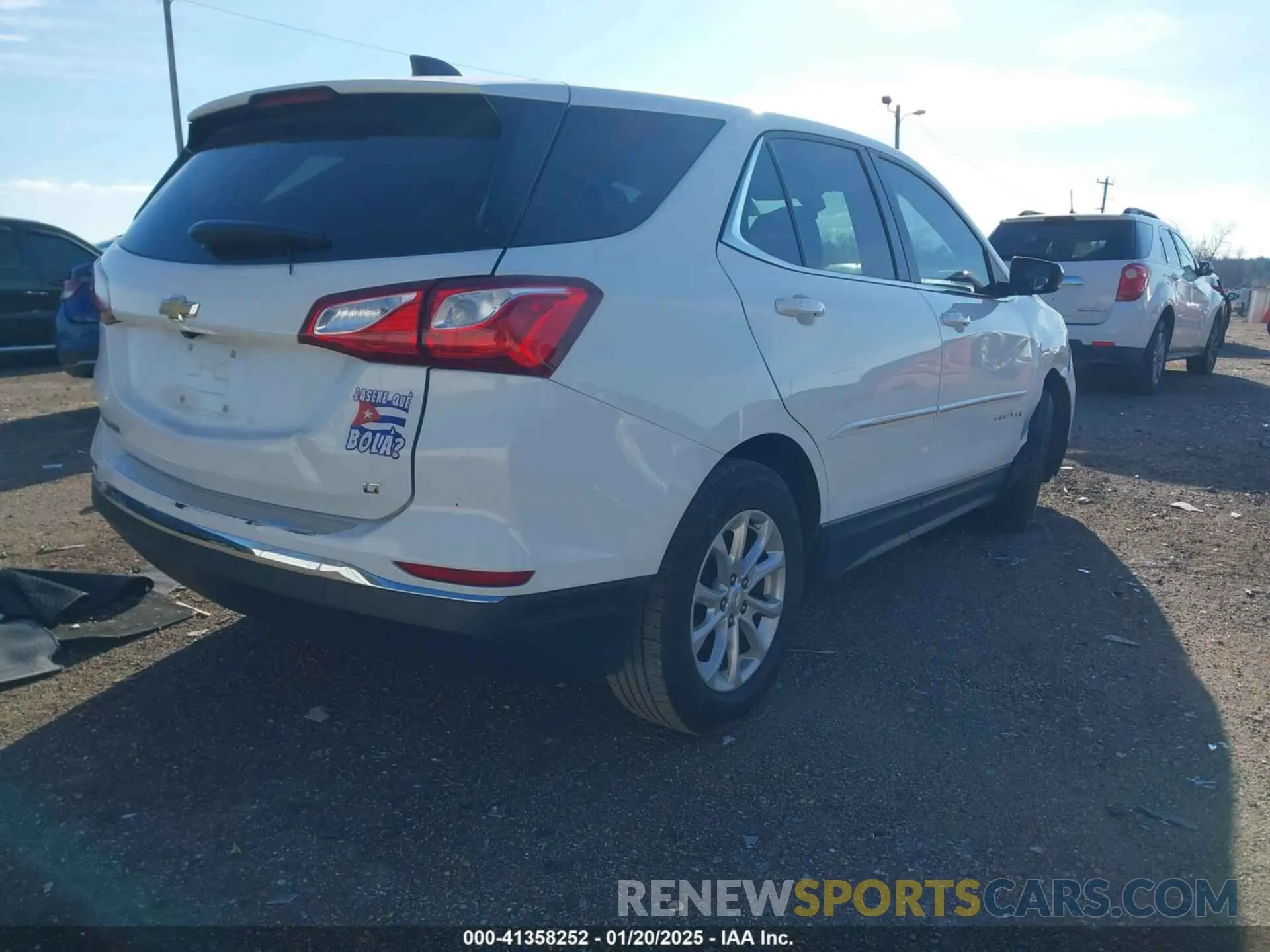 4 Photograph of a damaged car 3GNAXKEV5KS529334 CHEVROLET EQUINOX 2019