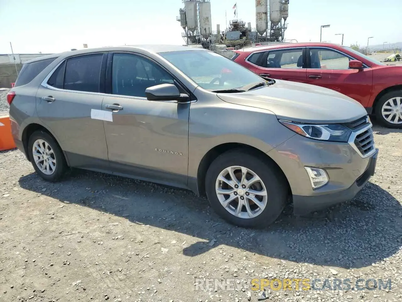 4 Photograph of a damaged car 3GNAXKEV5KS542049 CHEVROLET EQUINOX 2019