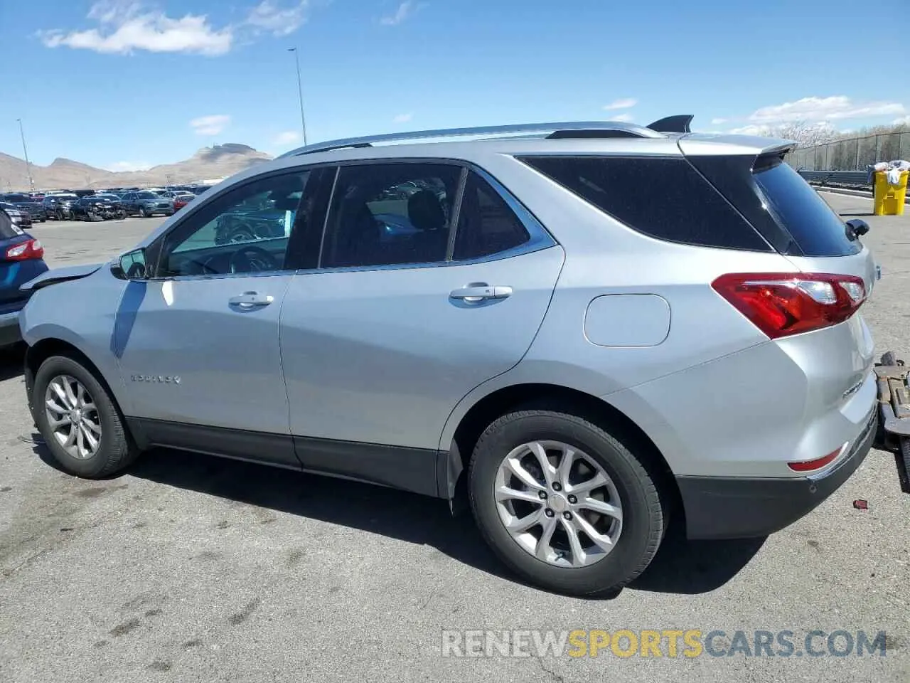 2 Photograph of a damaged car 3GNAXKEV5KS582910 CHEVROLET EQUINOX 2019