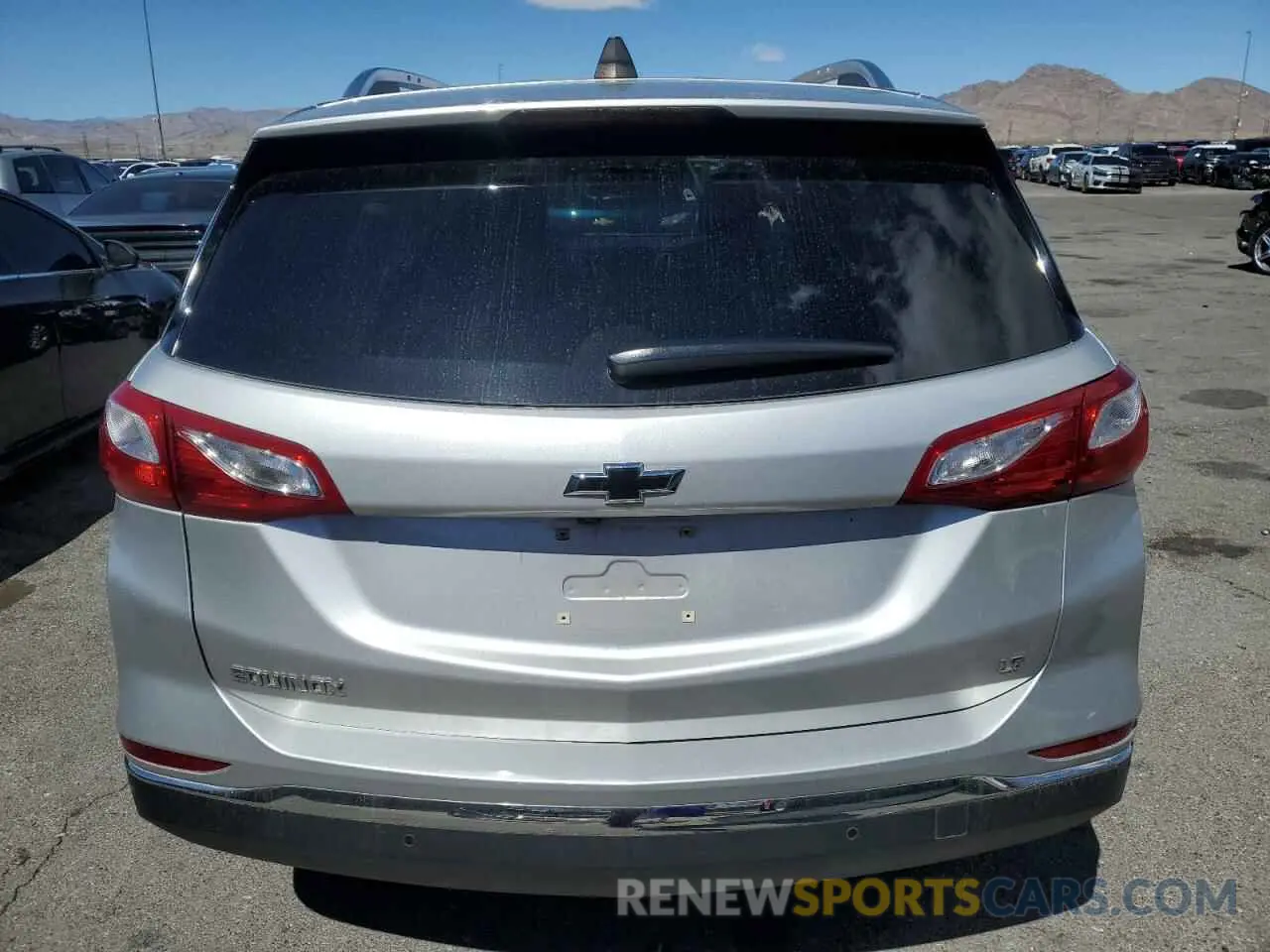 6 Photograph of a damaged car 3GNAXKEV5KS582910 CHEVROLET EQUINOX 2019