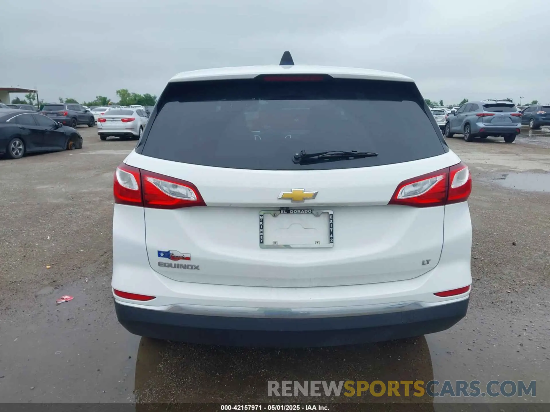 16 Photograph of a damaged car 3GNAXKEV5KS623858 CHEVROLET EQUINOX 2019