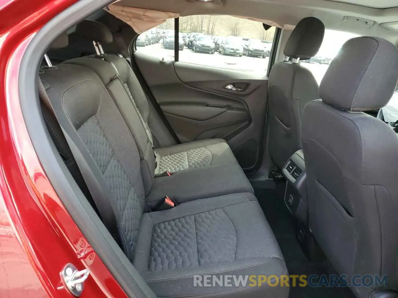 11 Photograph of a damaged car 3GNAXKEV5KS637209 CHEVROLET EQUINOX 2019