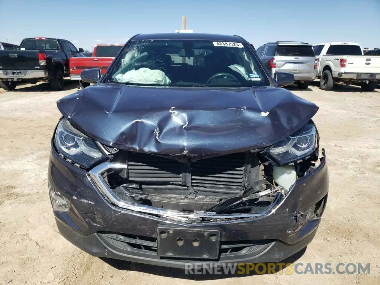 5 Photograph of a damaged car 3GNAXKEV6KL316967 CHEVROLET EQUINOX 2019