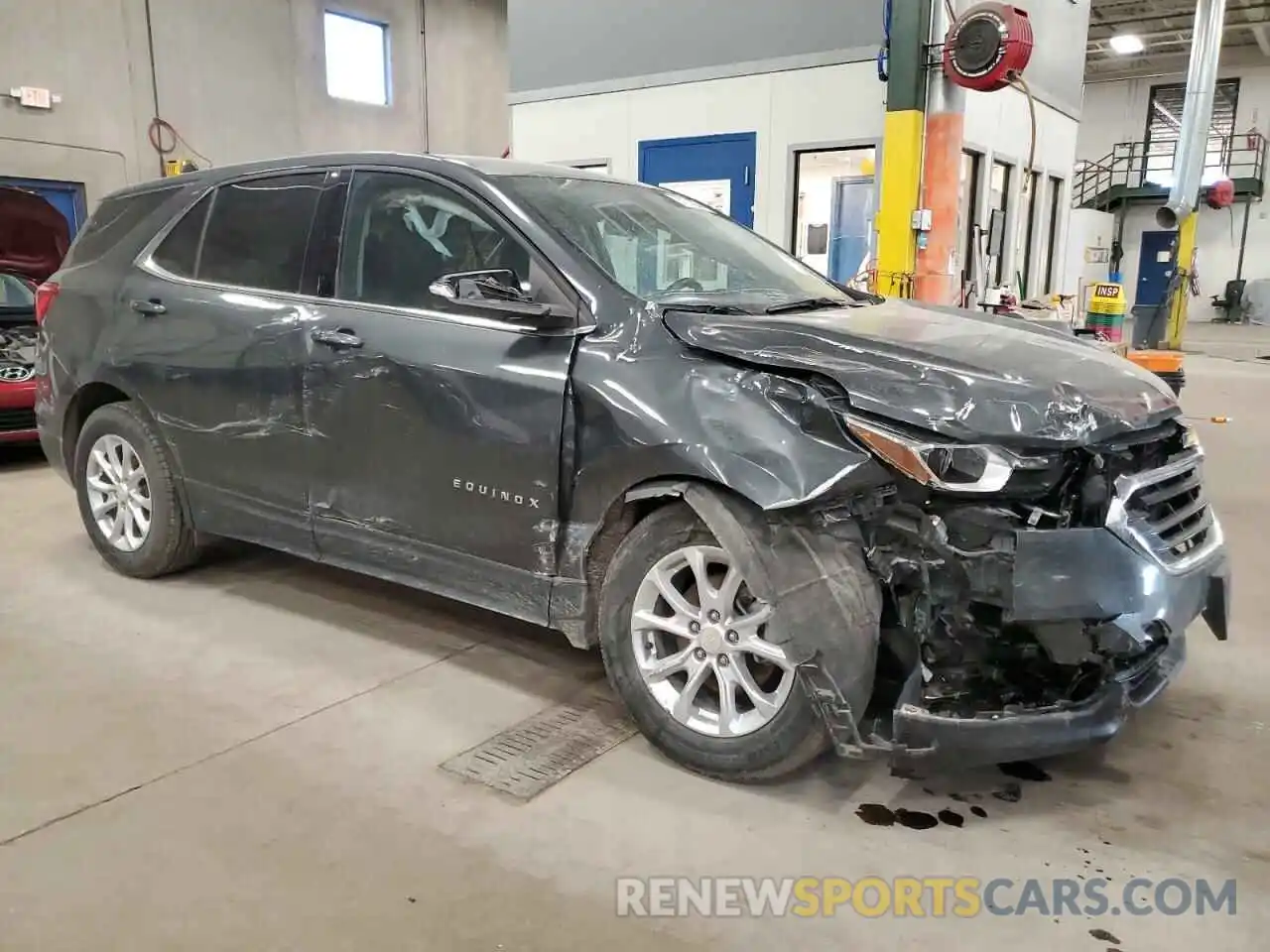 4 Photograph of a damaged car 3GNAXKEV6KL340038 CHEVROLET EQUINOX 2019