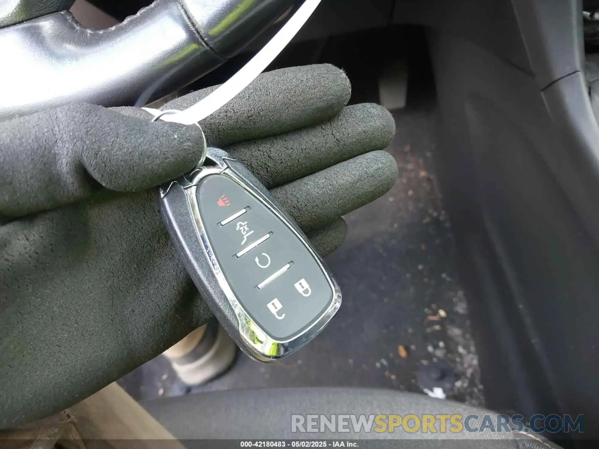 11 Photograph of a damaged car 3GNAXKEV6KS557207 CHEVROLET EQUINOX 2019