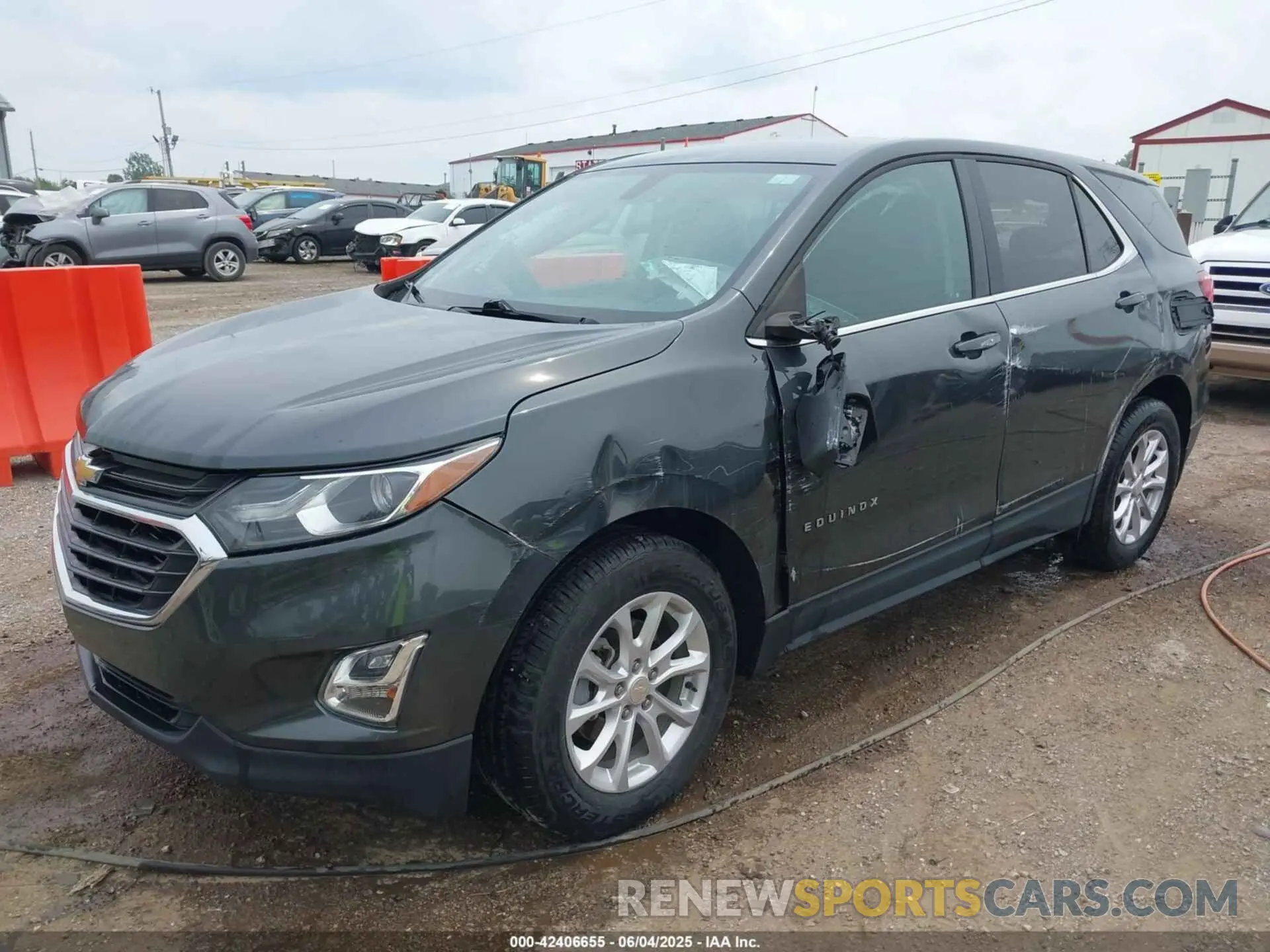 2 Photograph of a damaged car 3GNAXKEV6KS574718 CHEVROLET EQUINOX 2019