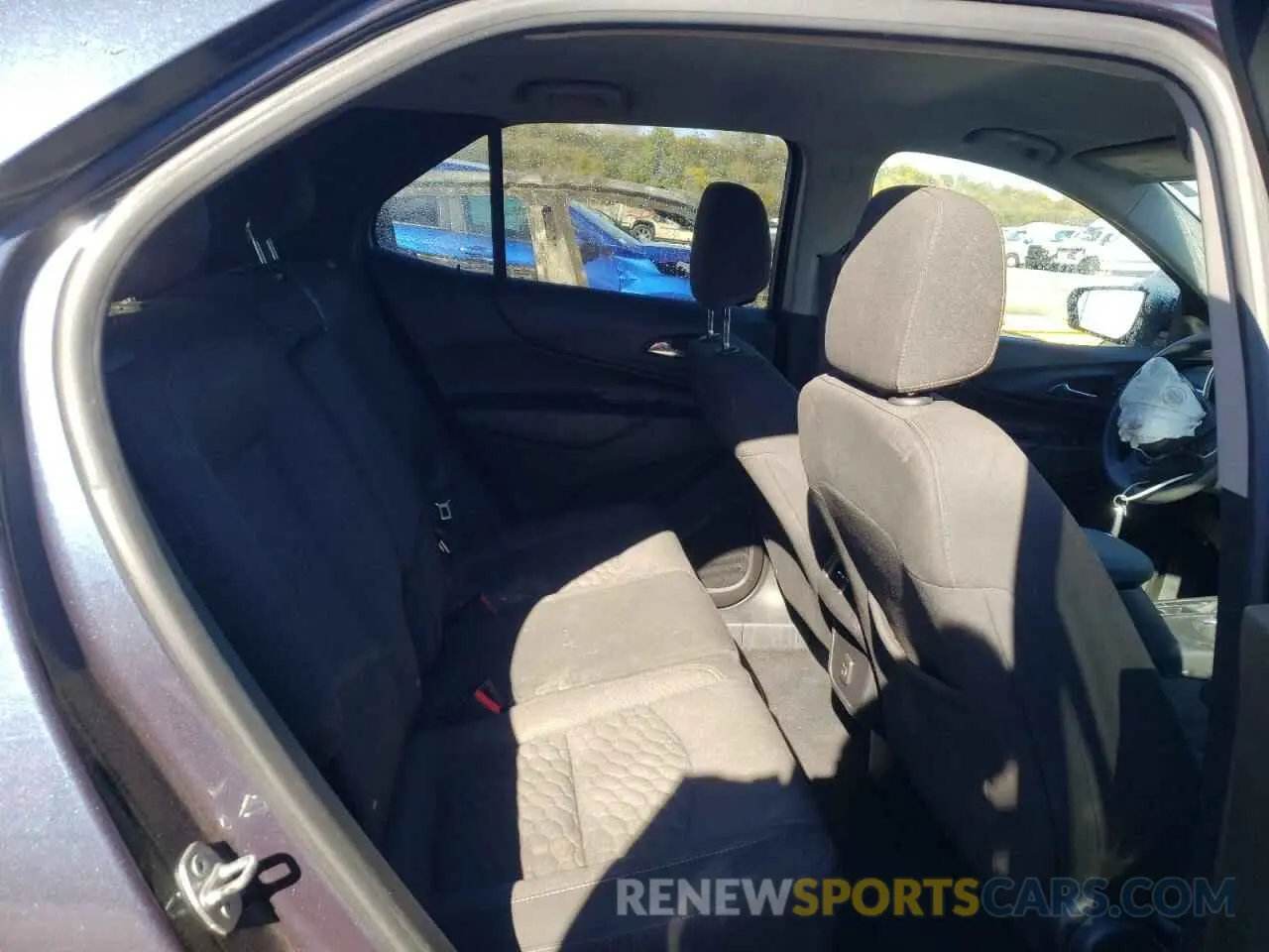 11 Photograph of a damaged car 3GNAXKEV7KL175116 CHEVROLET EQUINOX 2019