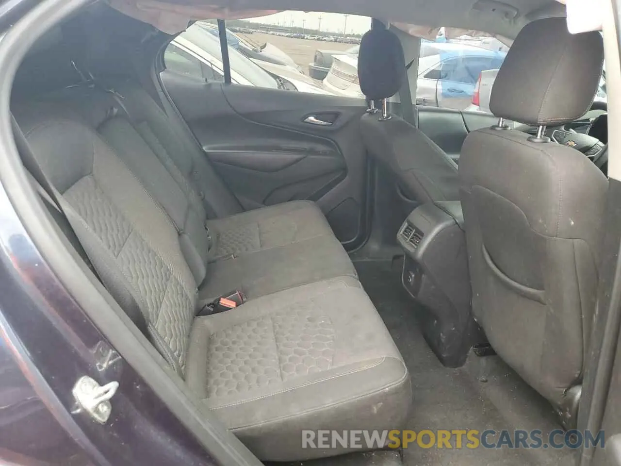 11 Photograph of a damaged car 3GNAXKEV7KS521526 CHEVROLET EQUINOX 2019