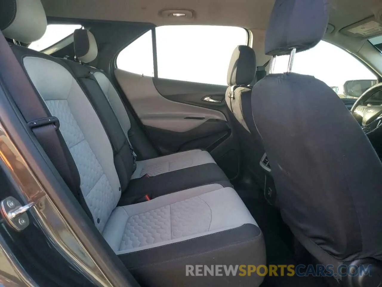 12 Photograph of a damaged car 3GNAXKEV7KS547348 CHEVROLET EQUINOX 2019