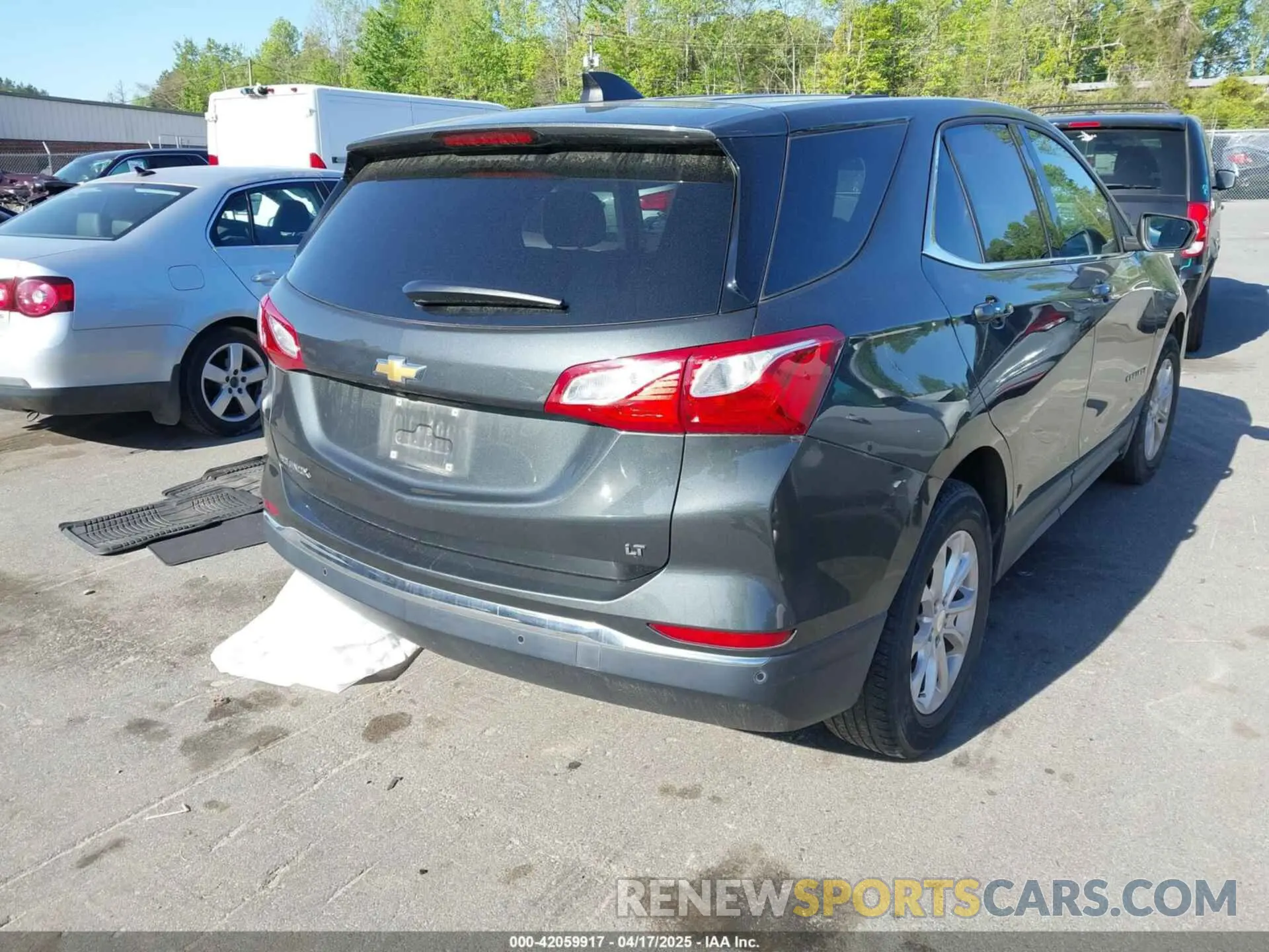 4 Photograph of a damaged car 3GNAXKEV7KS577515 CHEVROLET EQUINOX 2019